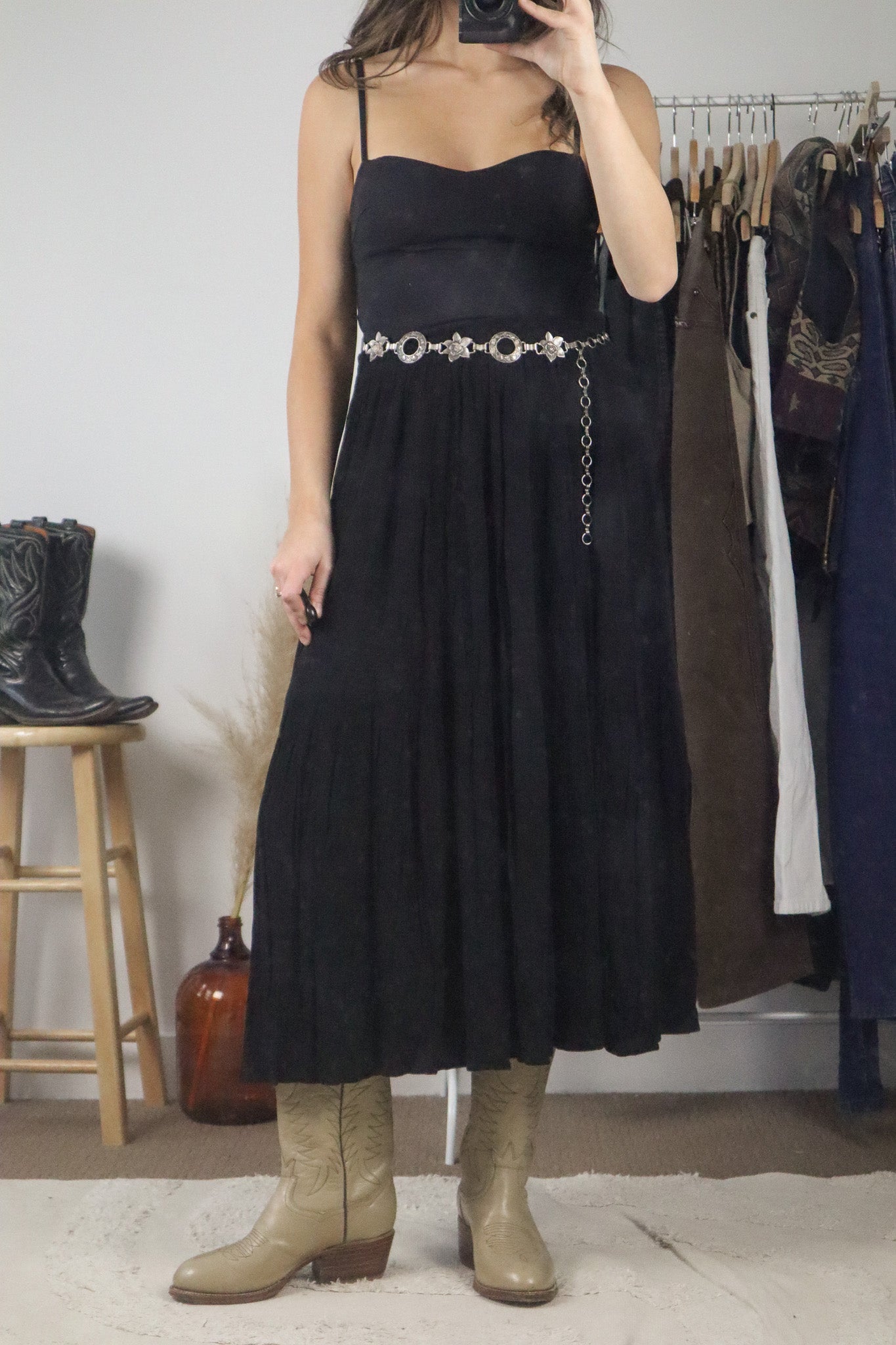 Made in Canada x Vintage x Crinkle Maxi Skirt (L)
