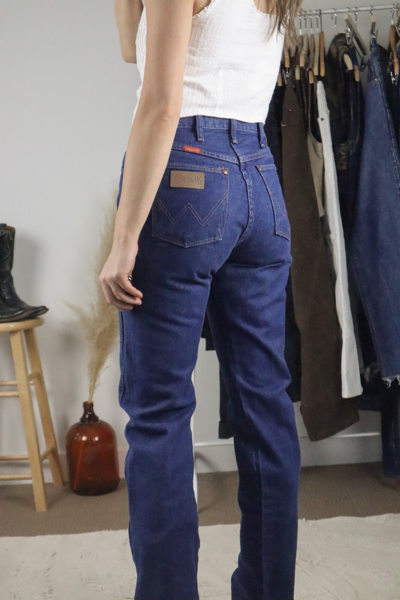 Vintage x Wrangler Jeans (2/4)