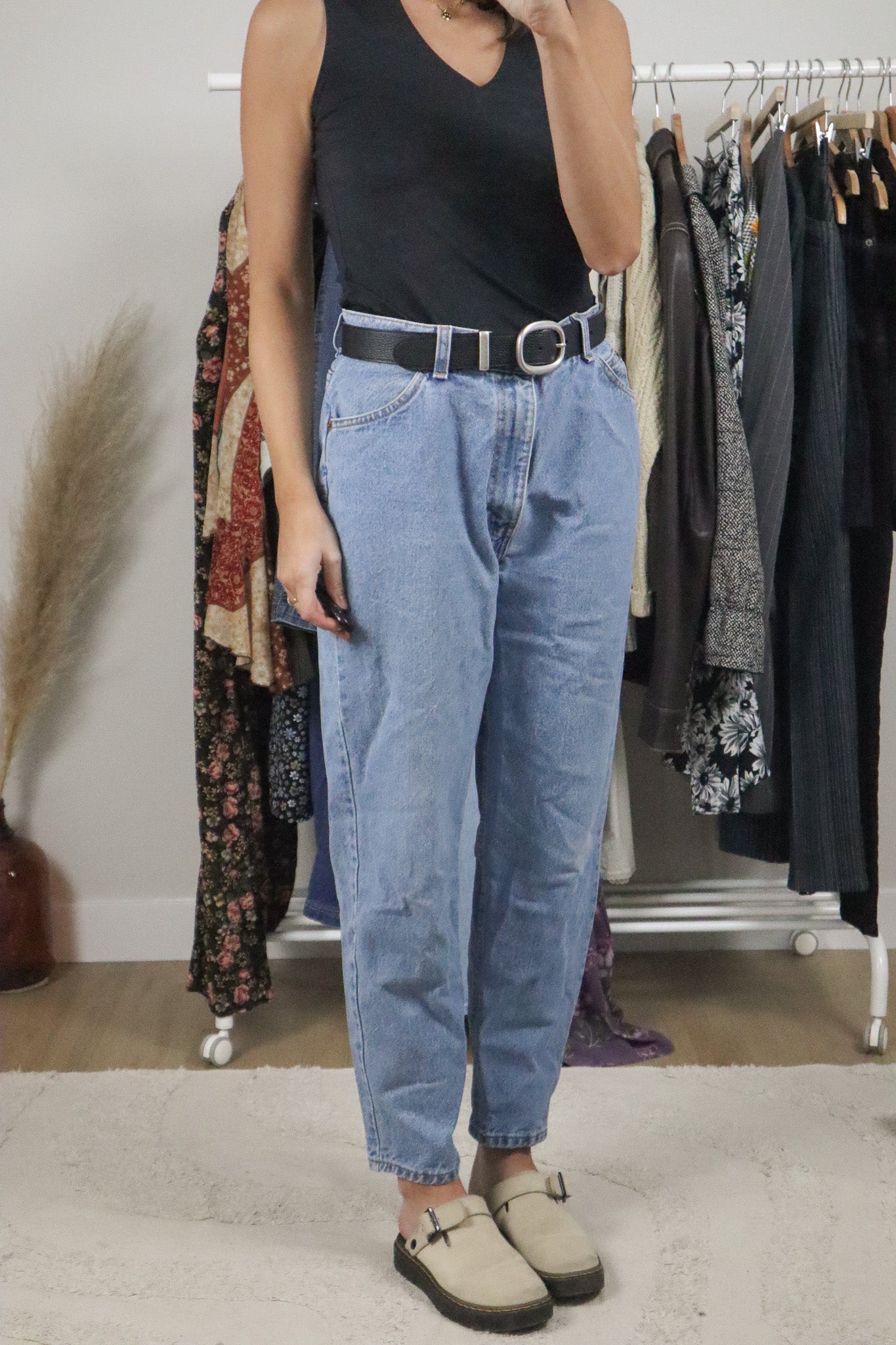 Vintage x Levi's Mom Jeans (30)