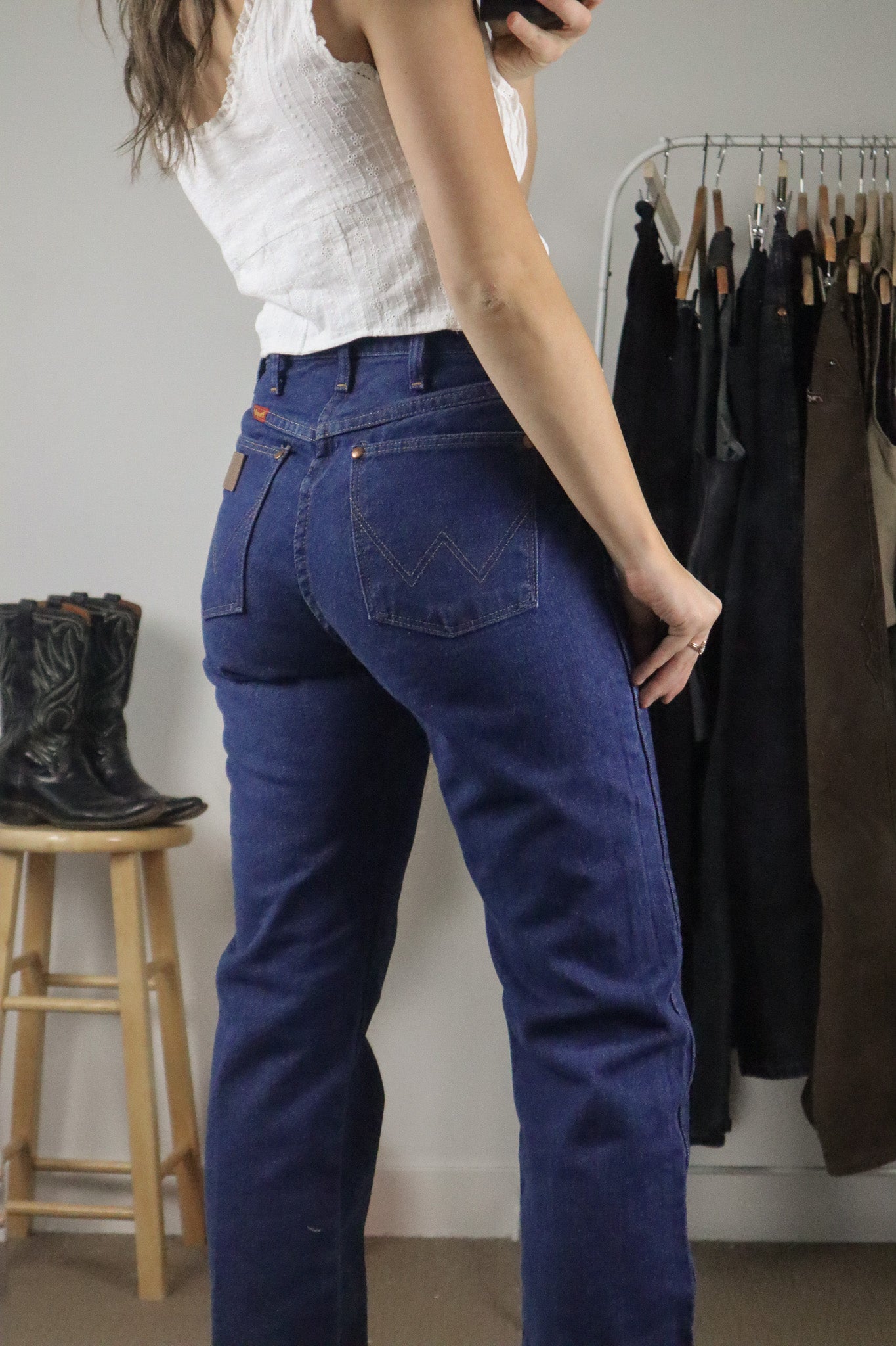 Vintage x Wrangler Jeans (2/4)