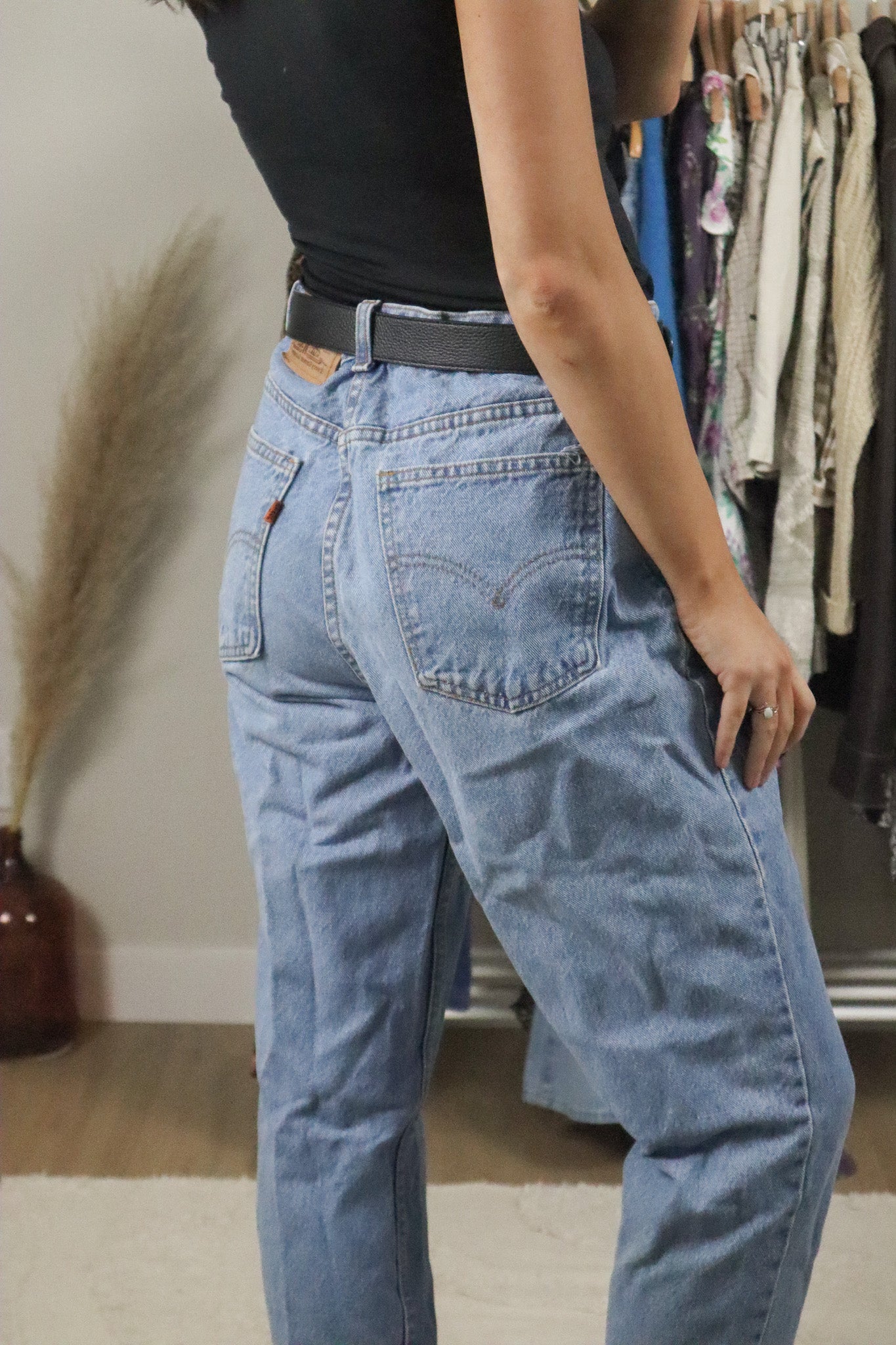 Vintage x Levi's Mom Jeans (30)