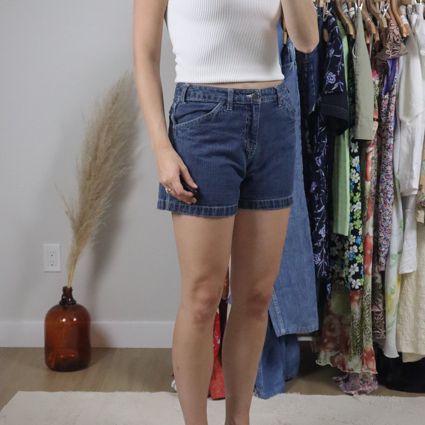 Vintage x Denim Cargo Shorts (4/6)