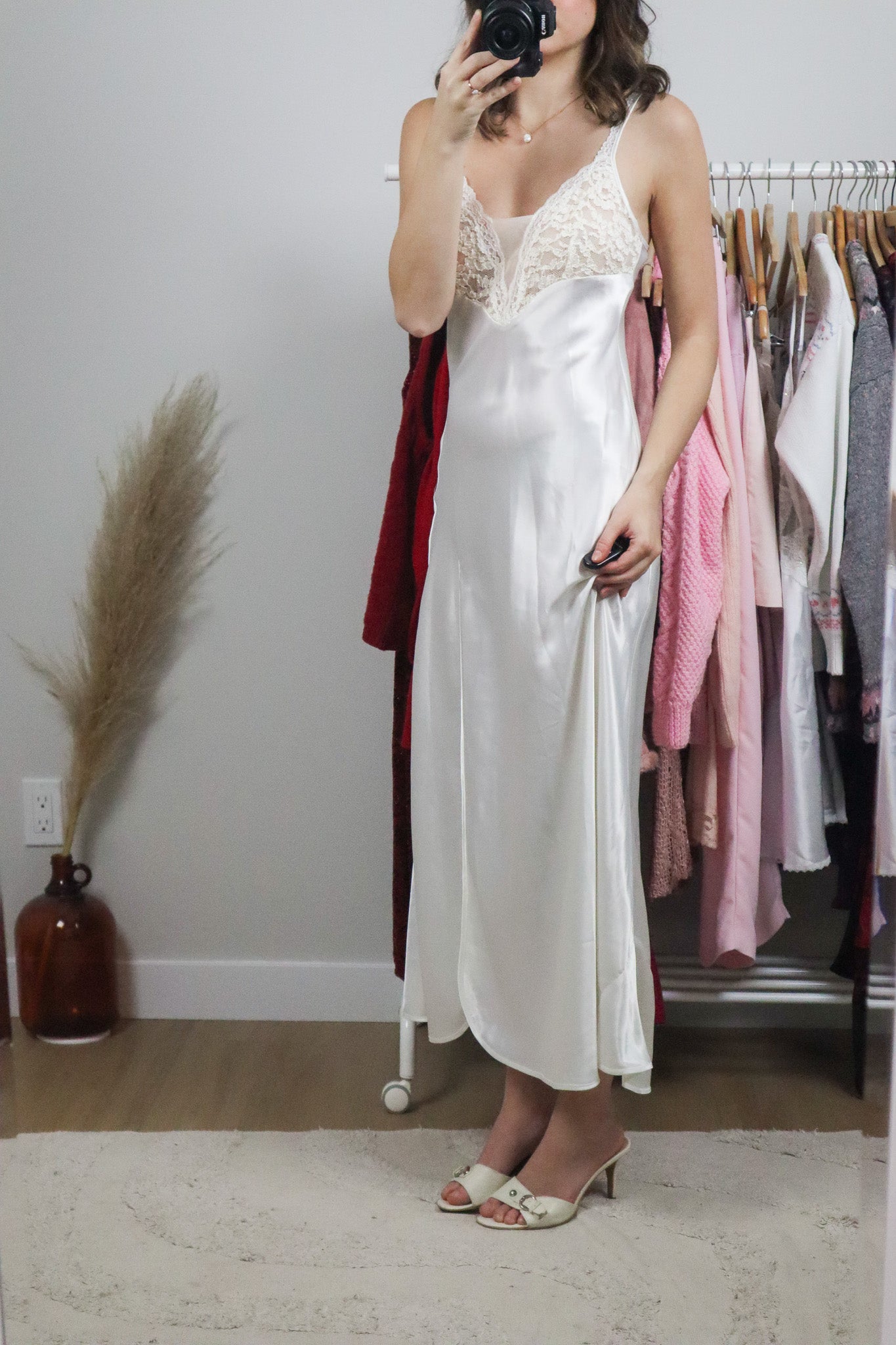 Vintage x Satin & Lace Maxi Dress (S/M)