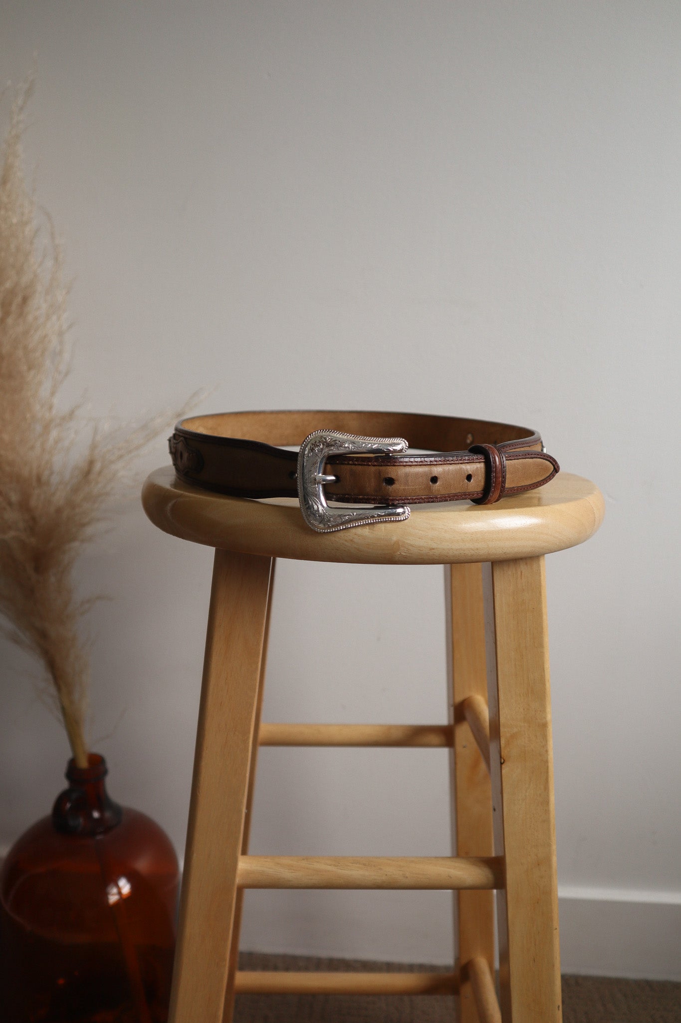 Vintage x Leather Two-Tone Heart Belt (L)