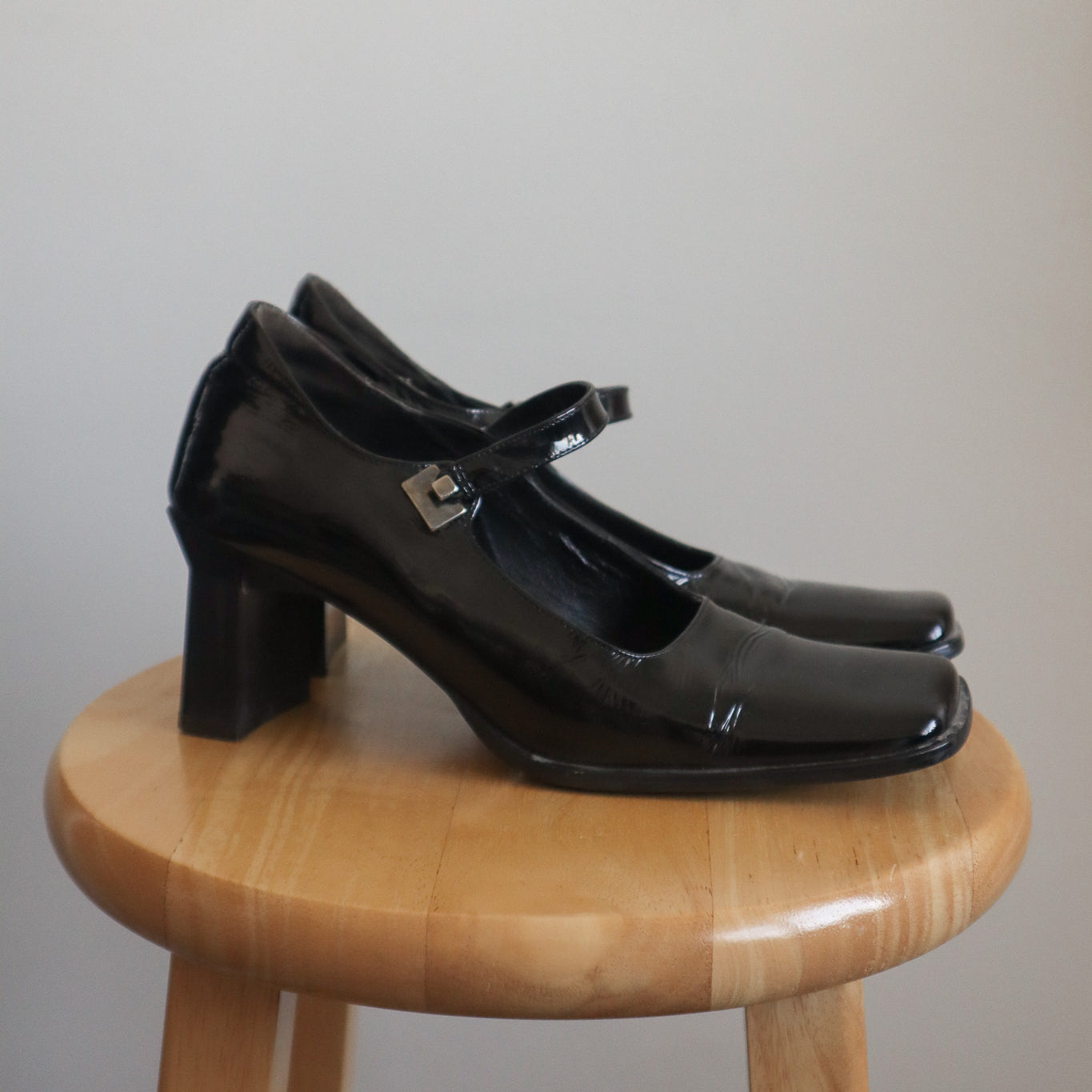 Made in Italy x Vintage x Leather Mary Jane (6/6.5)