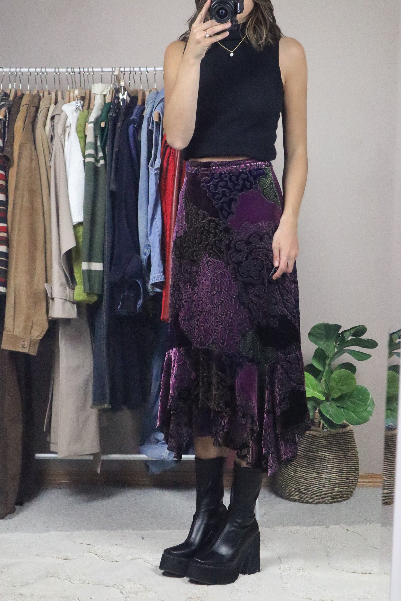 Vintage x Silk Blend Velvet Midi Skirt (4/6)