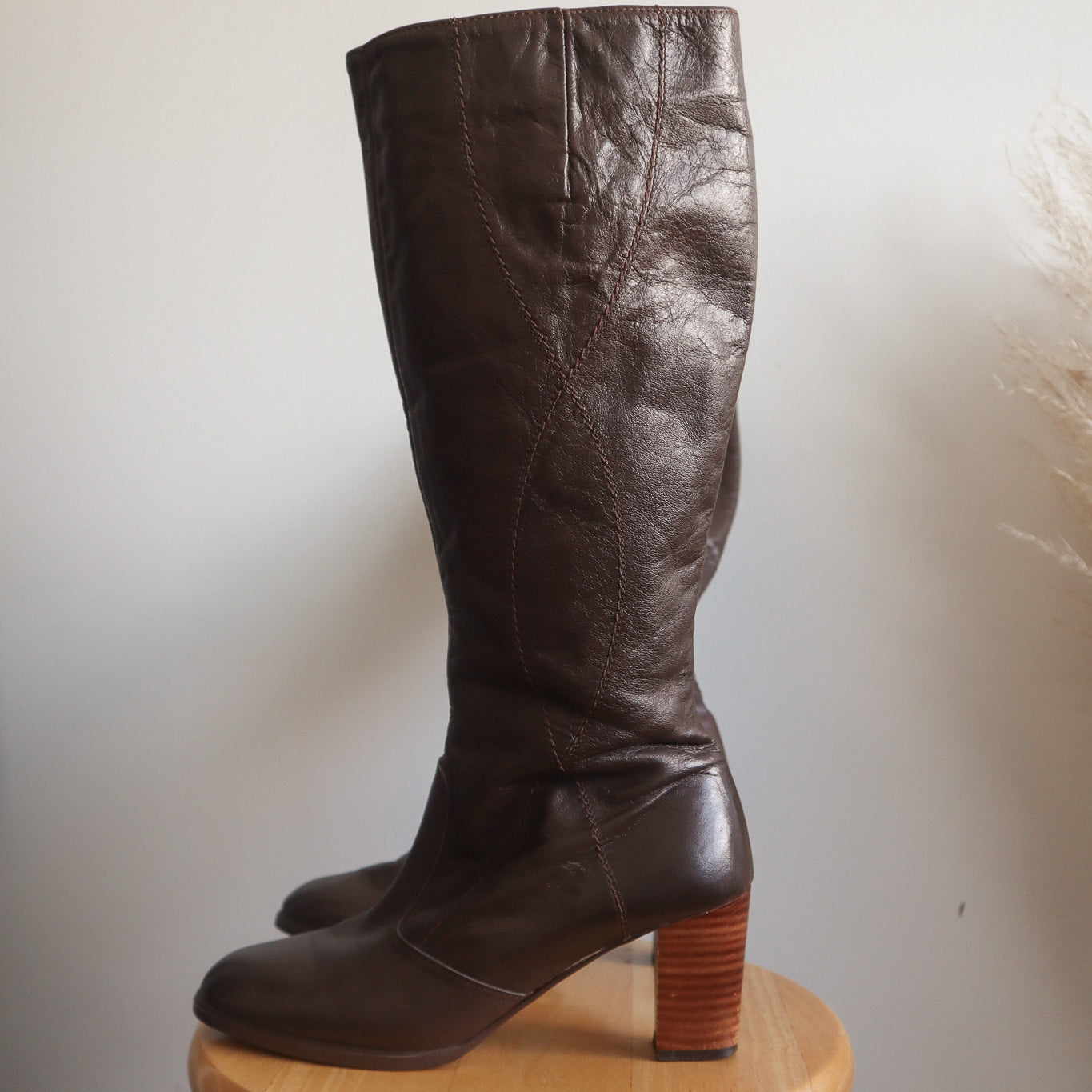 Made in Canada x Vintage x Leather Boots (7)