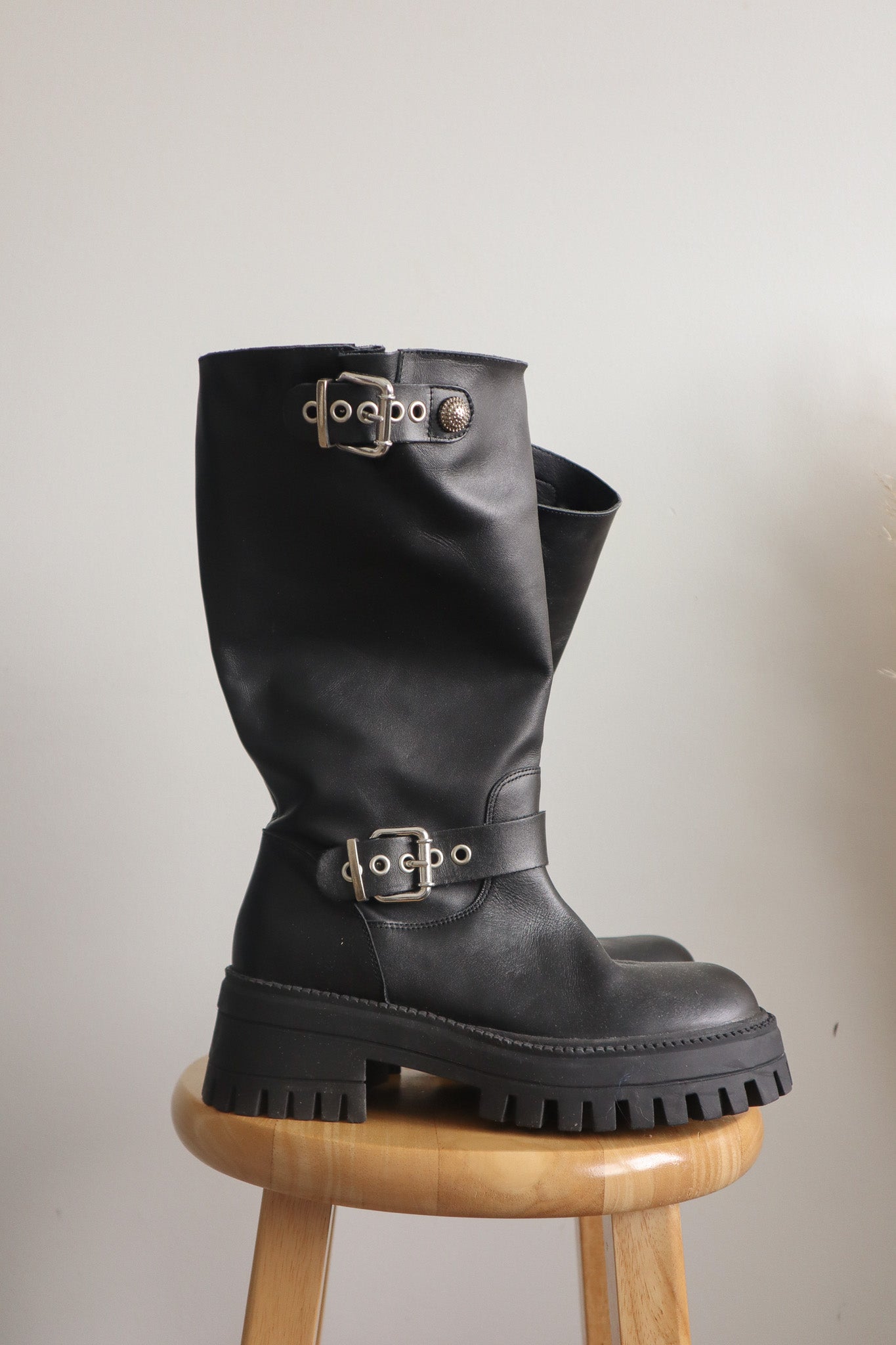Made in Spain x Leather Lugg Moto Boots (7.5)