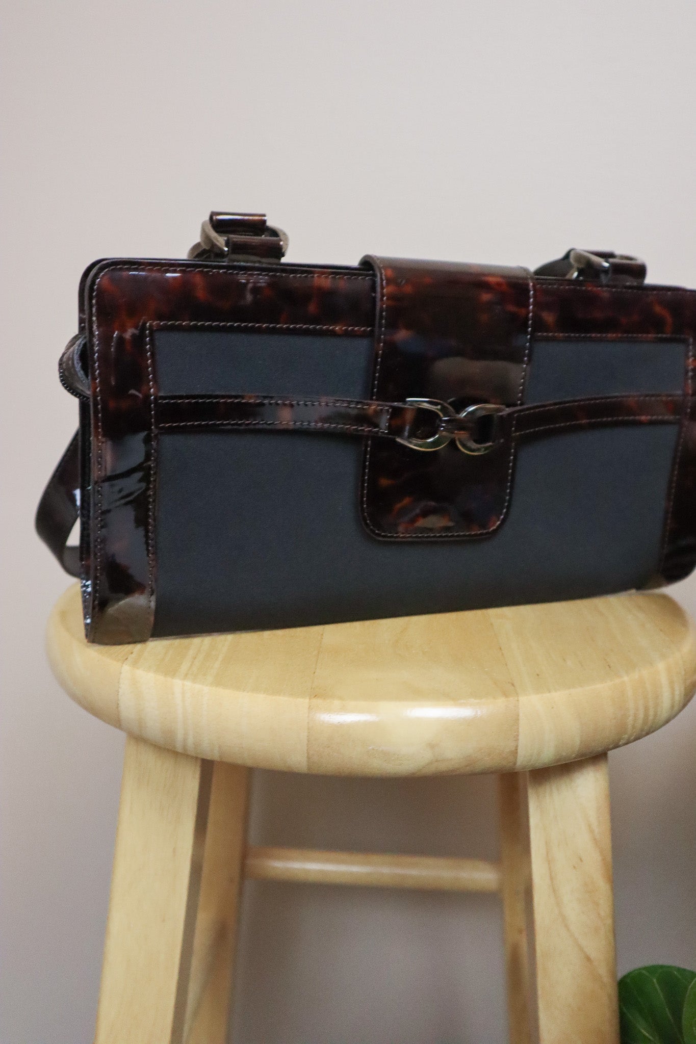 Made in Spain x Stuart Weitzman x Tortoise Trim Purse