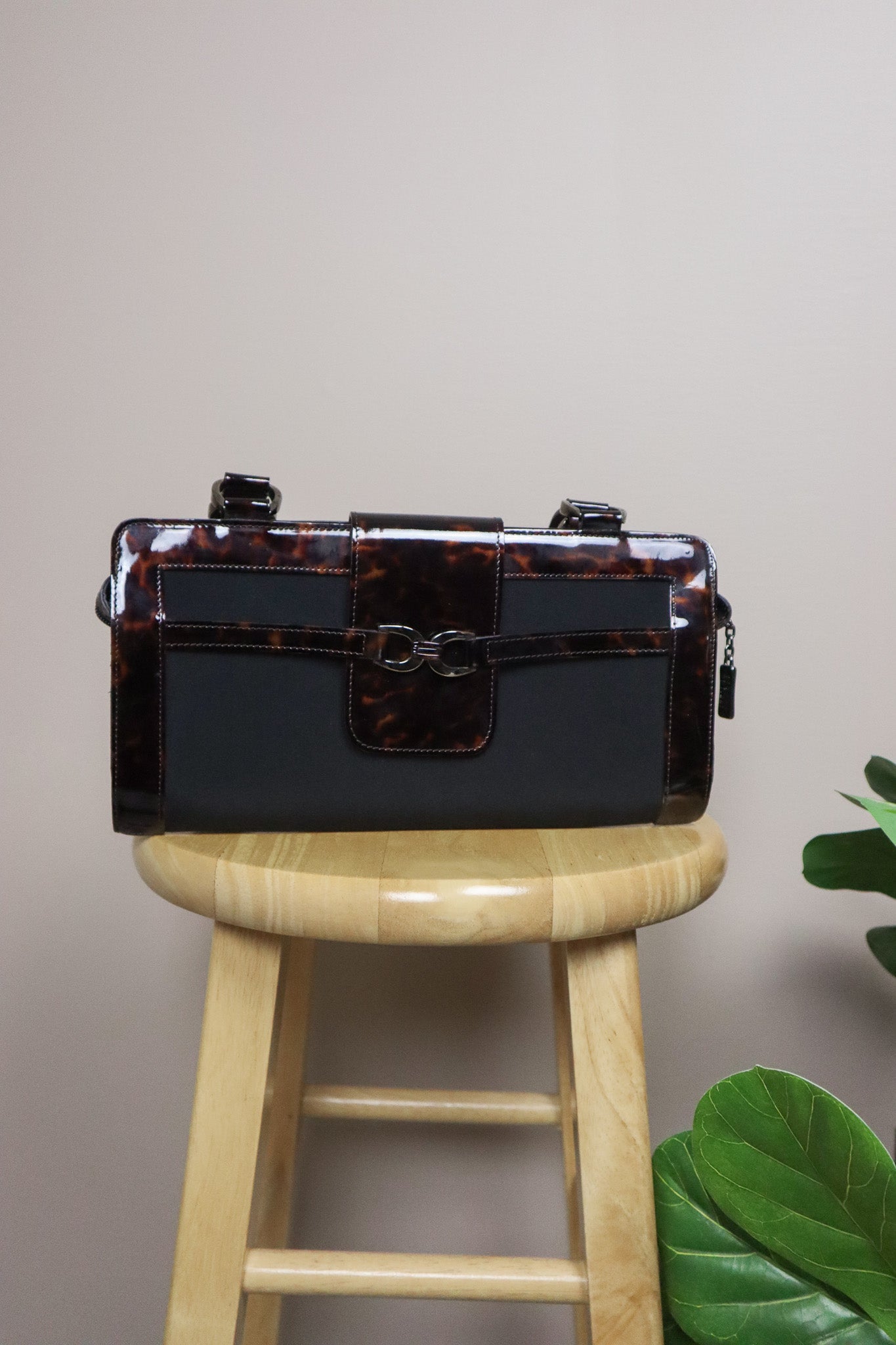 Made in Spain x Stuart Weitzman x Tortoise Trim Purse