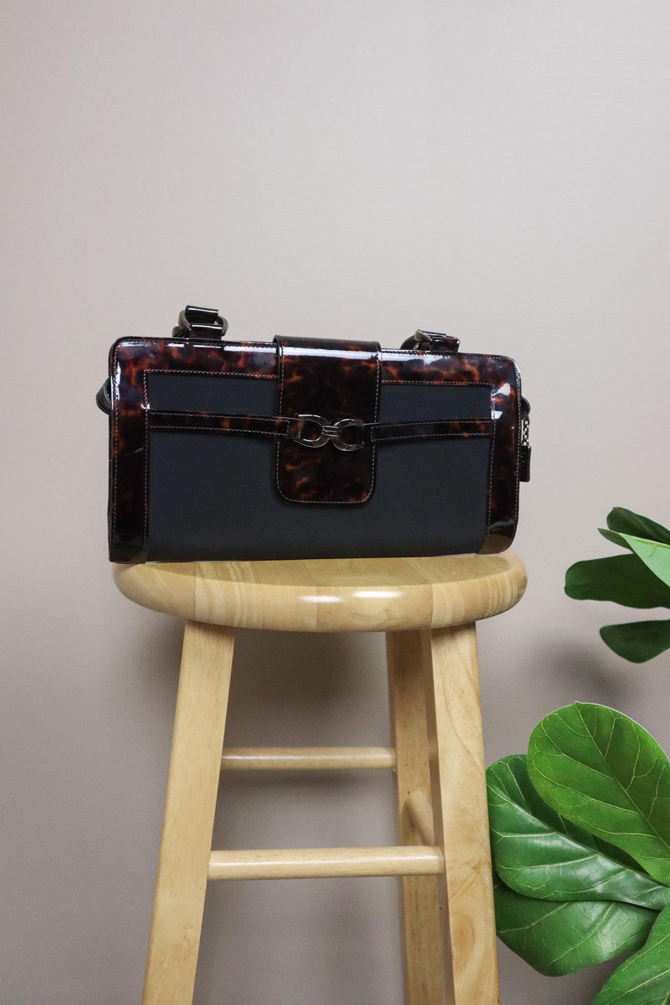 Made in Spain x Stuart Weitzman x Tortoise Trim Purse