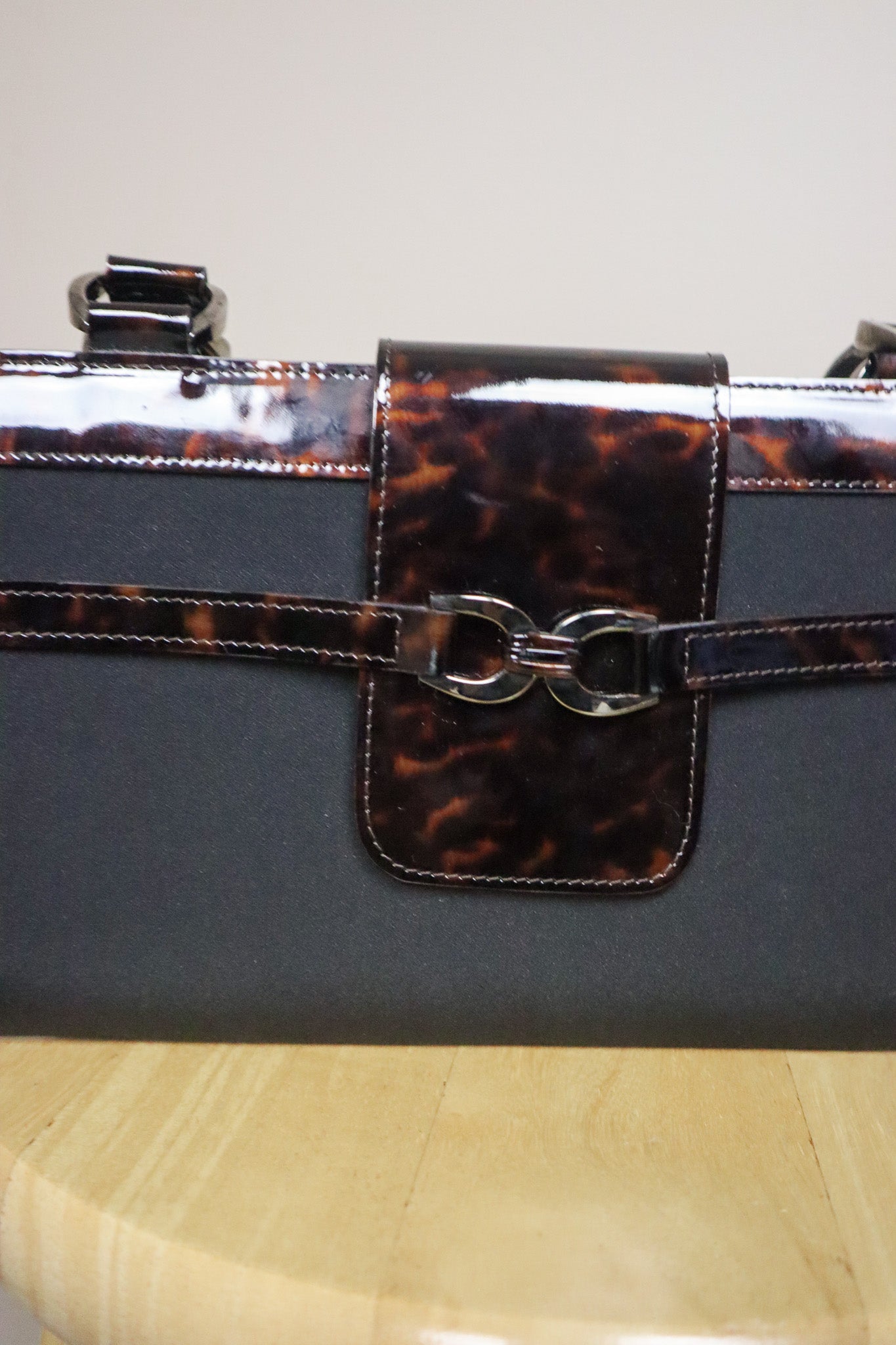 Made in Spain x Stuart Weitzman x Tortoise Trim Purse