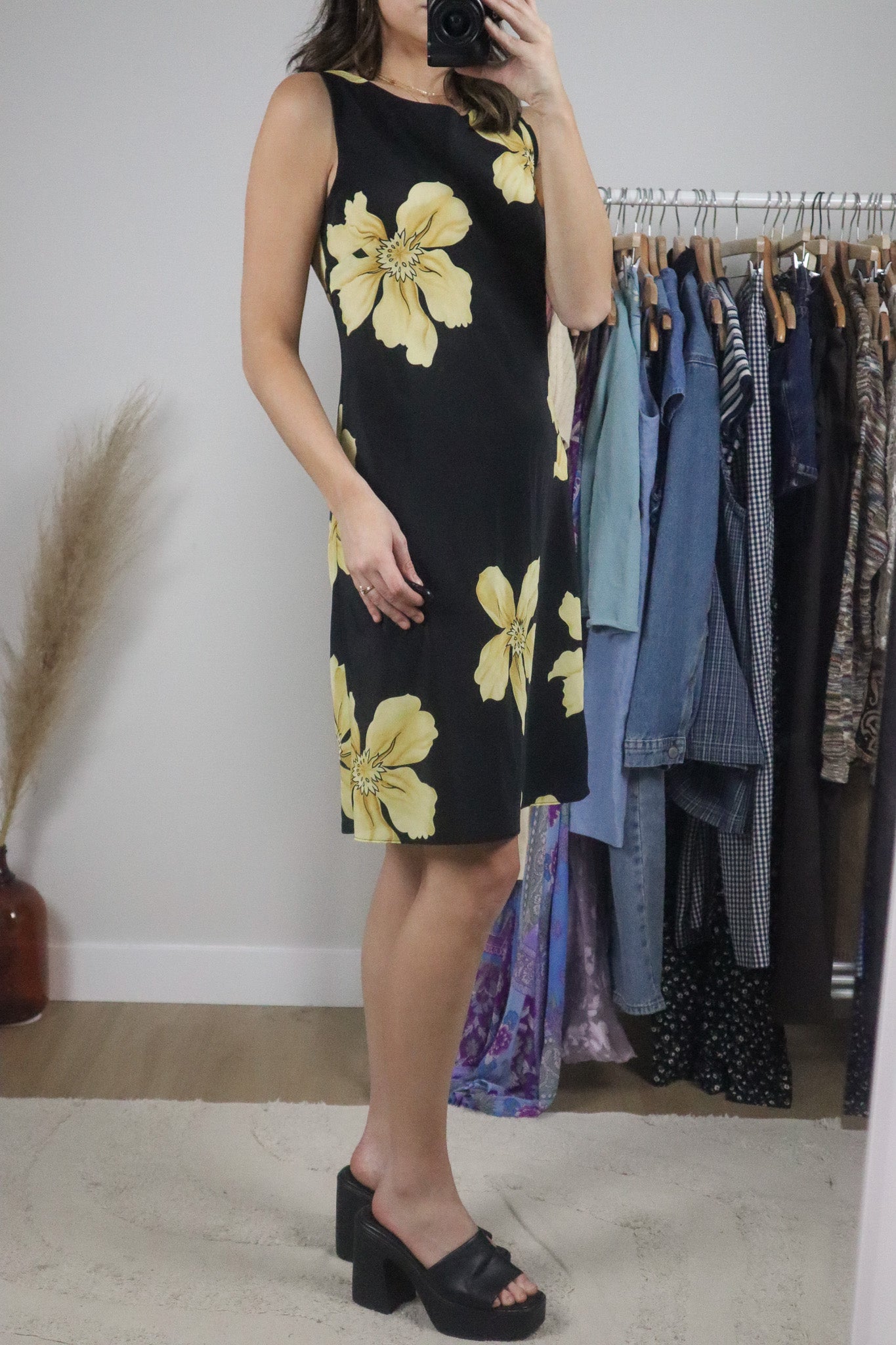 Vintage x Floral Midi Dress (8)