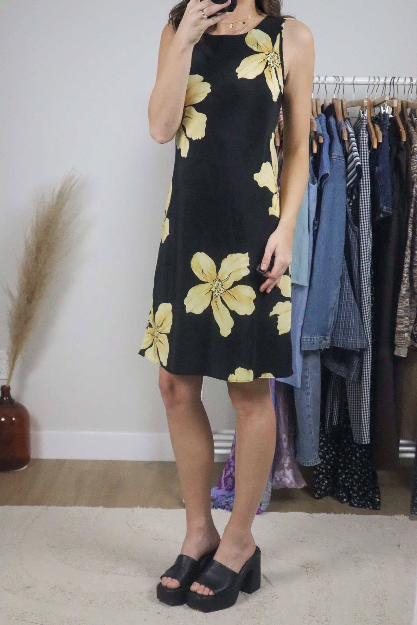Vintage x Floral Midi Dress (8)