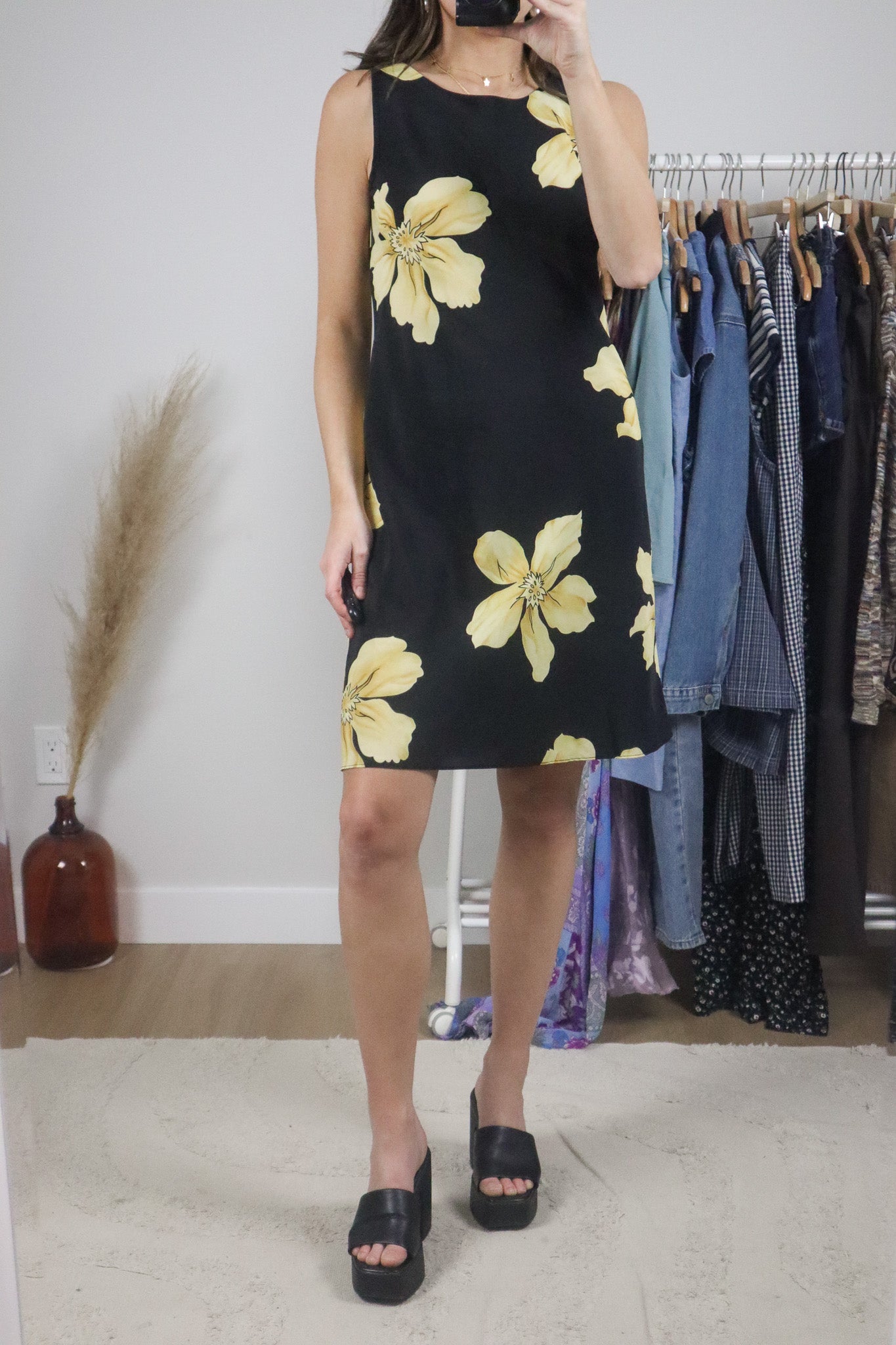 Vintage x Floral Midi Dress (8)