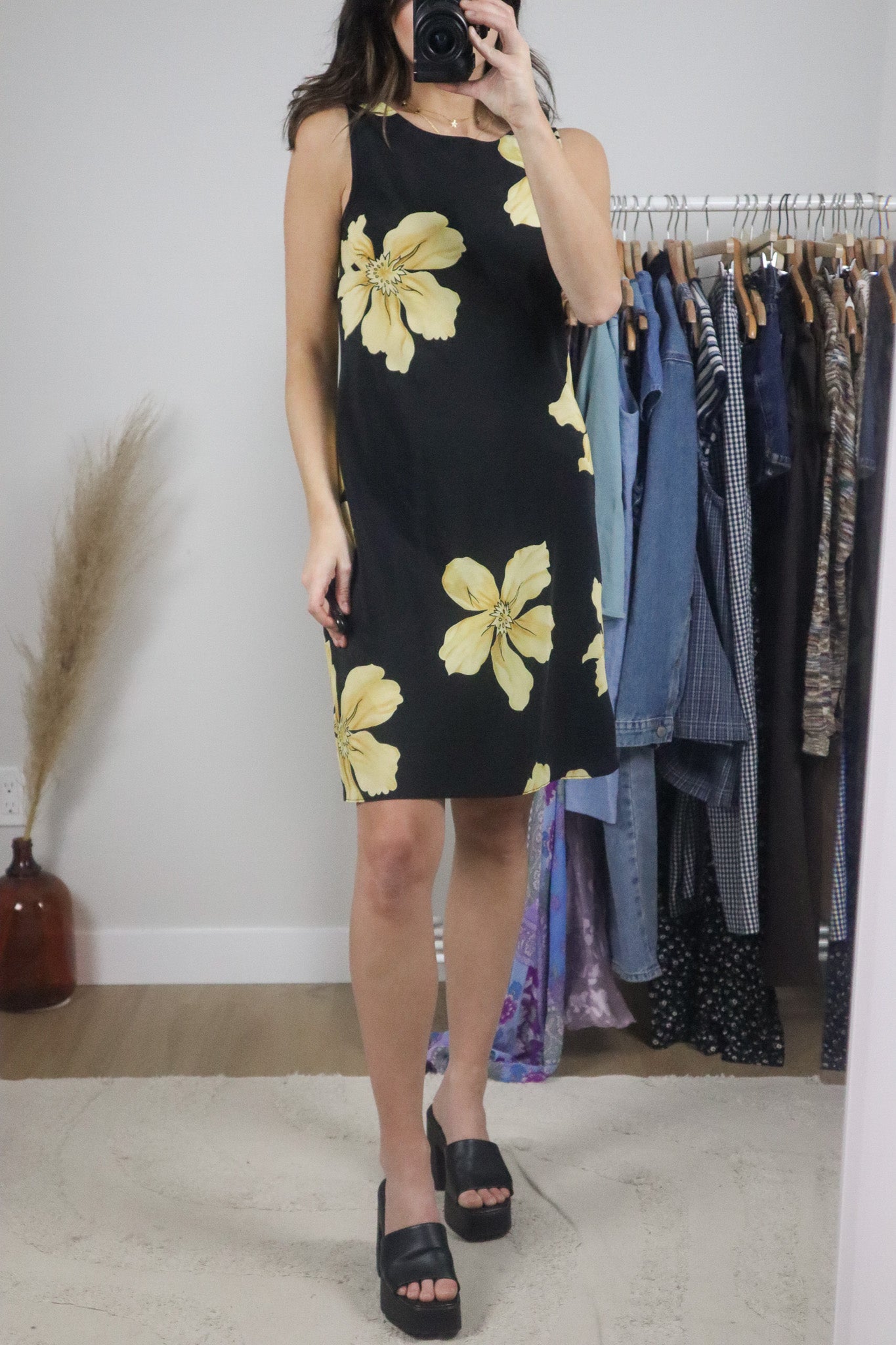 Vintage x Floral Midi Dress (8)