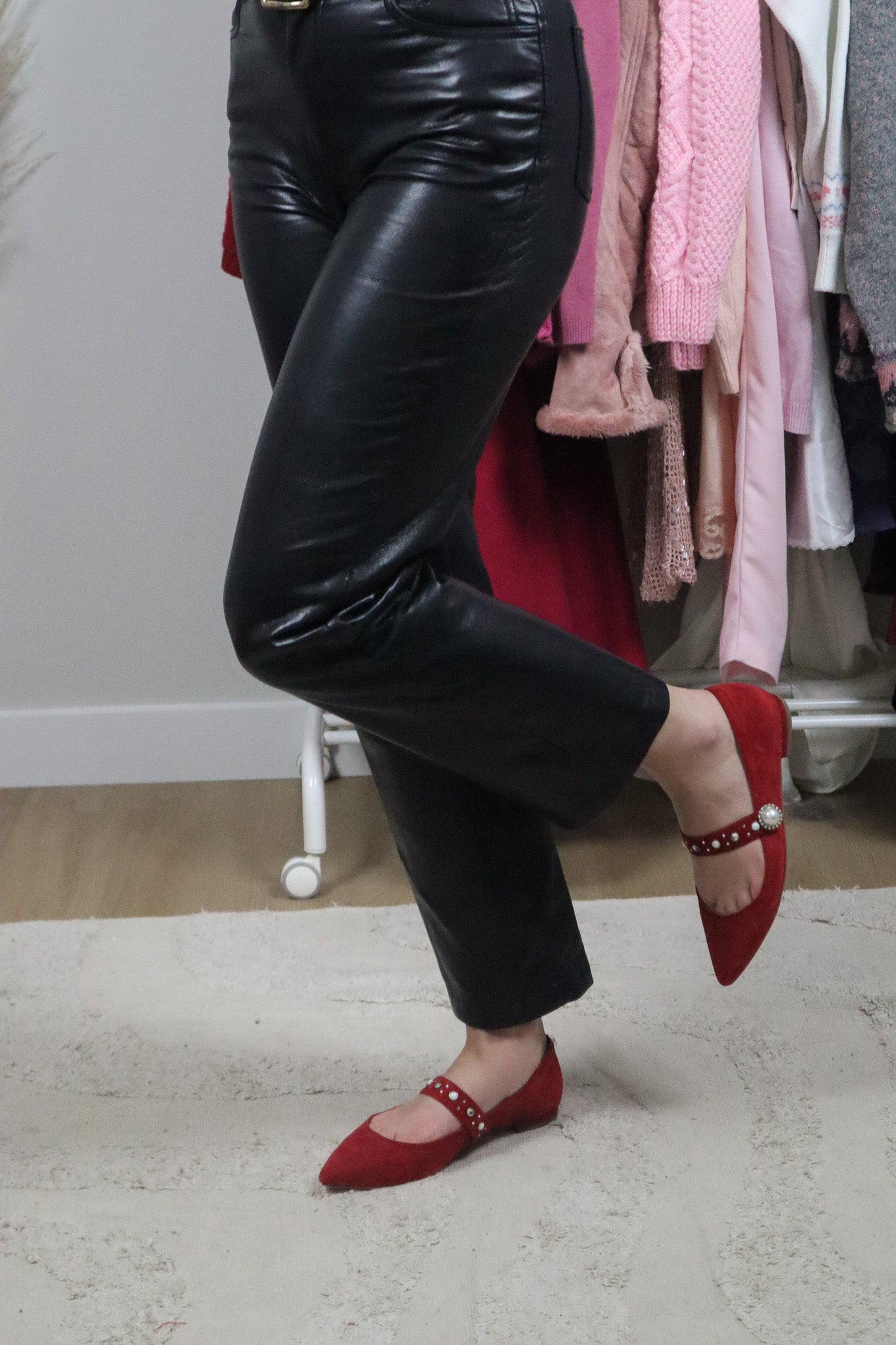 Modern x Suede Ballet Flats (7)