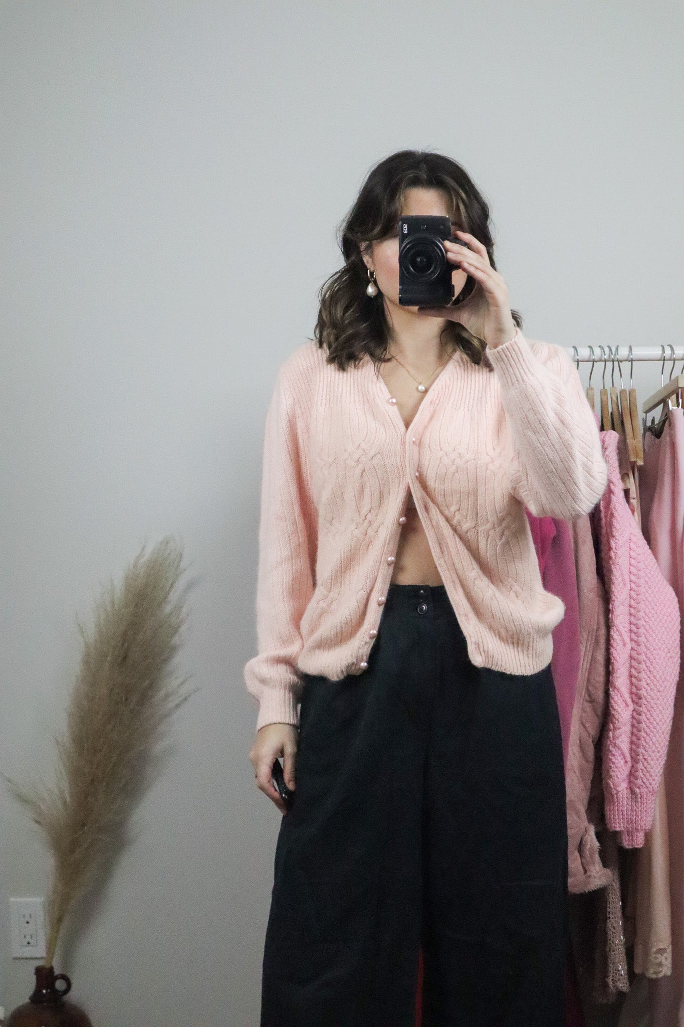 Vintage x Silk & Angora Blend Sweater Cardigan (M)