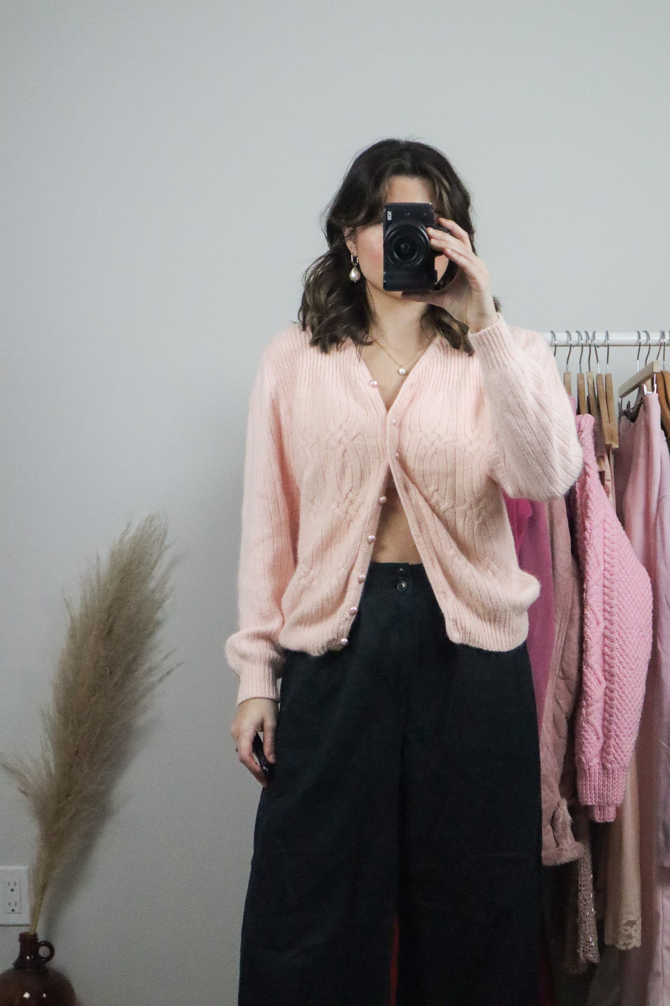 Vintage x Silk & Angora Blend Sweater Cardigan (M)
