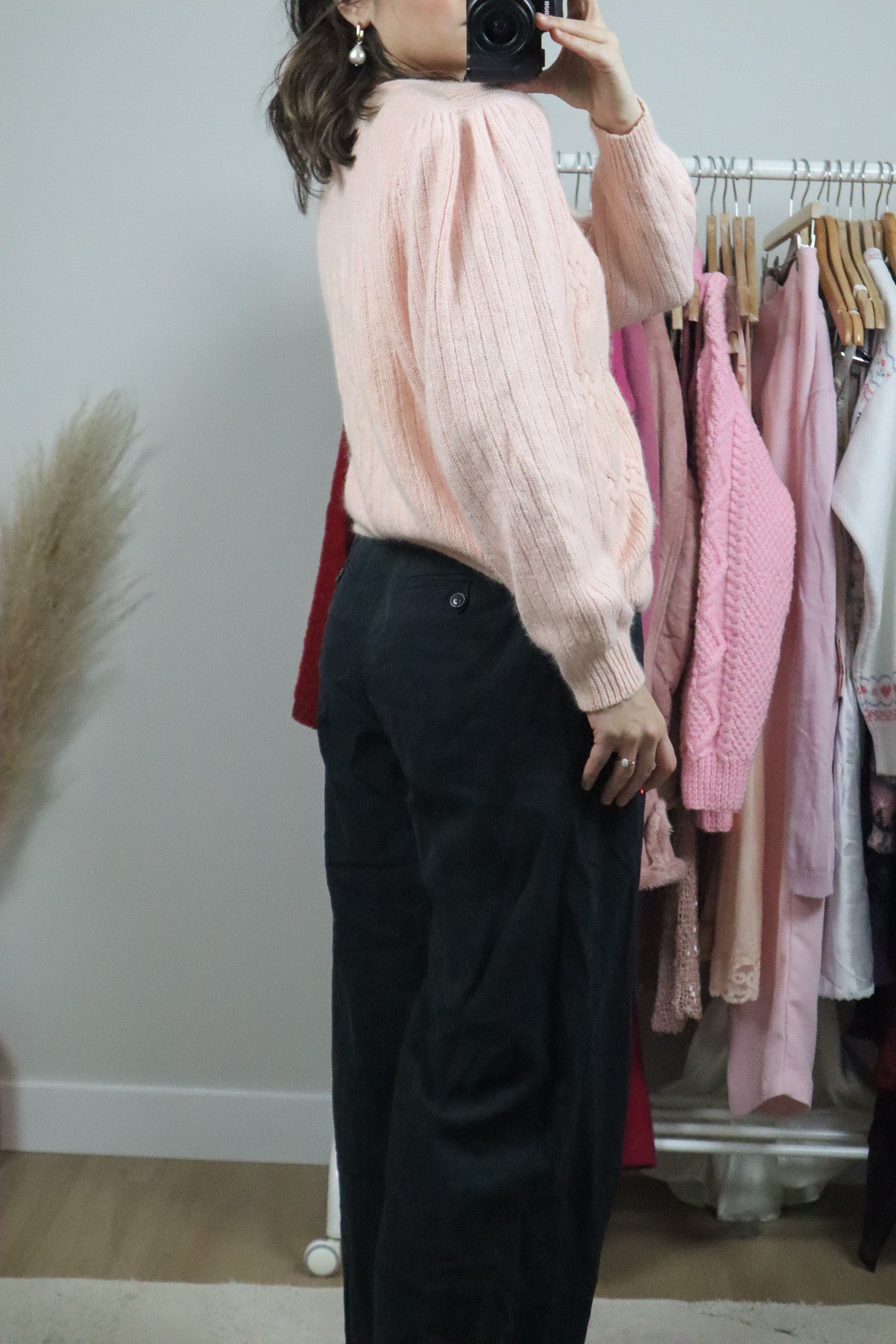 Vintage x Silk & Angora Blend Sweater Cardigan (M)