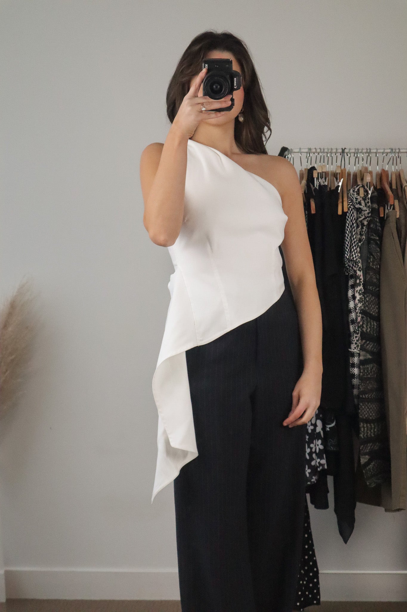Modern x One Shoulder Tank (L)