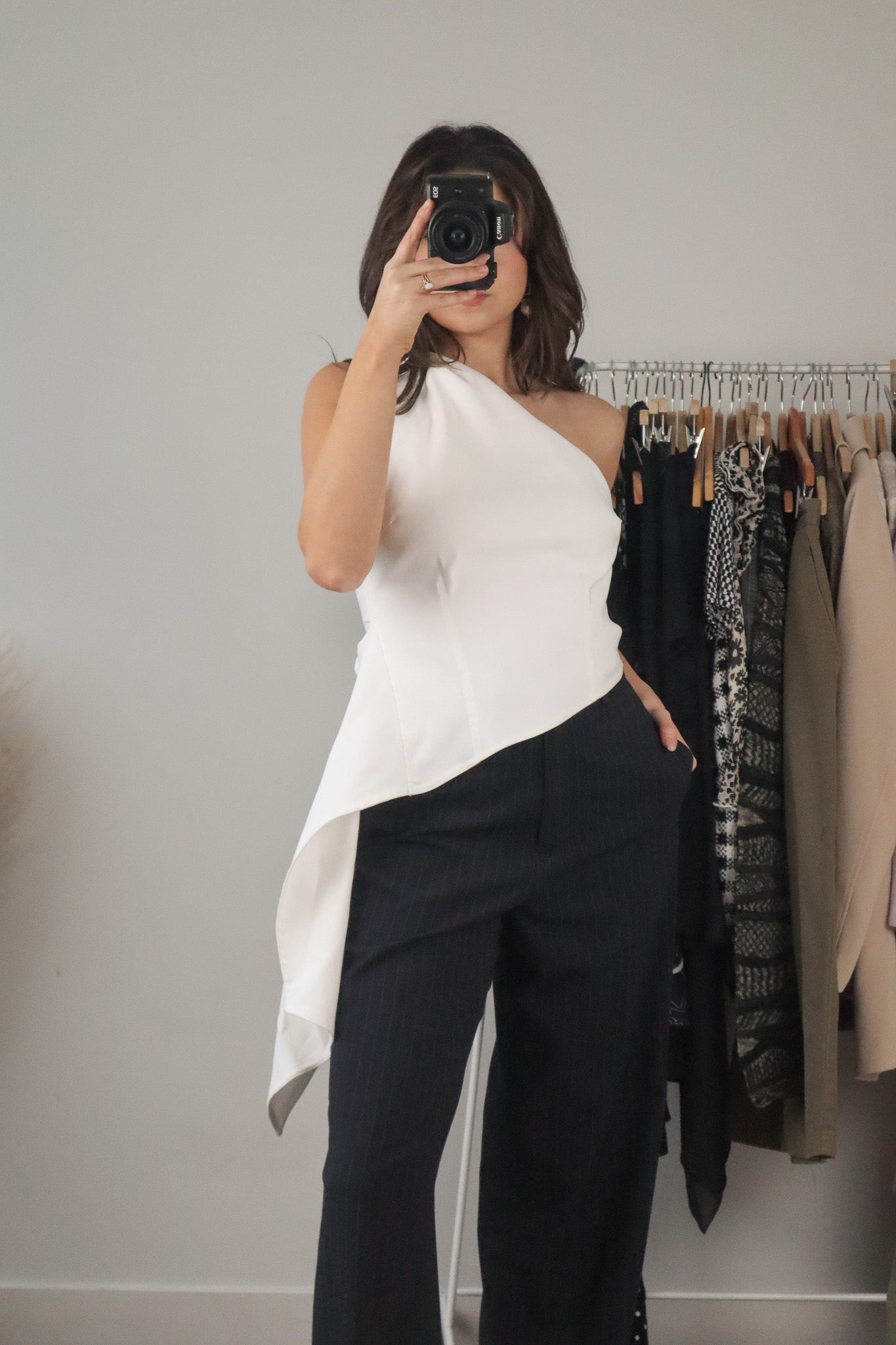 Modern x One Shoulder Tank (L)