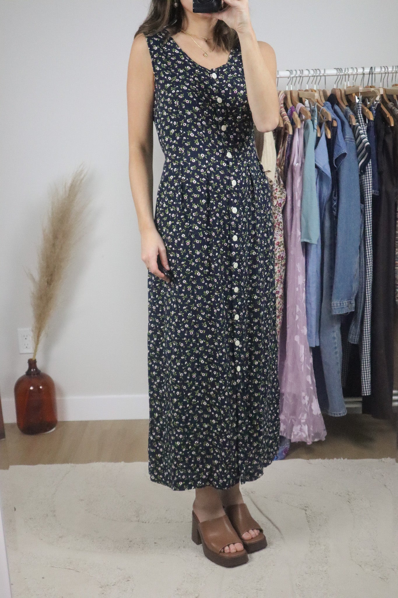 Vintage x Floral Maxi Dress (4/6)