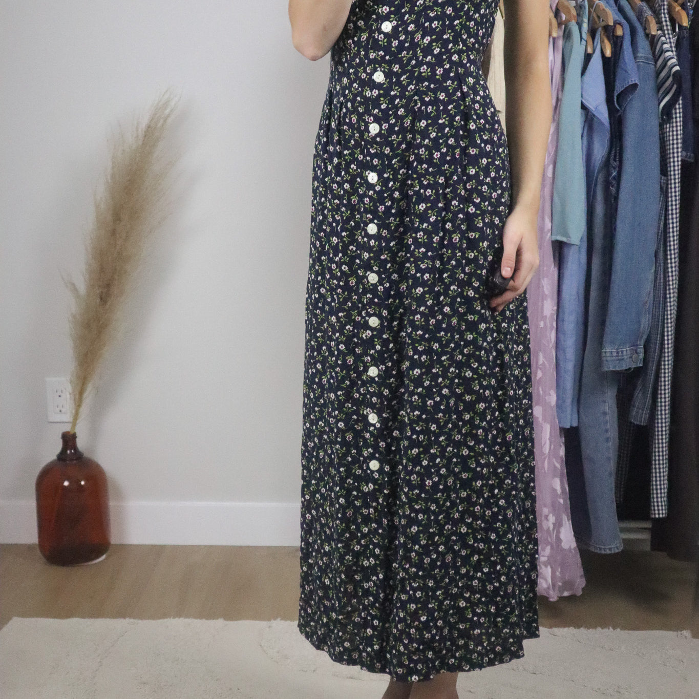 Vintage x Floral Maxi Dress (4/6)