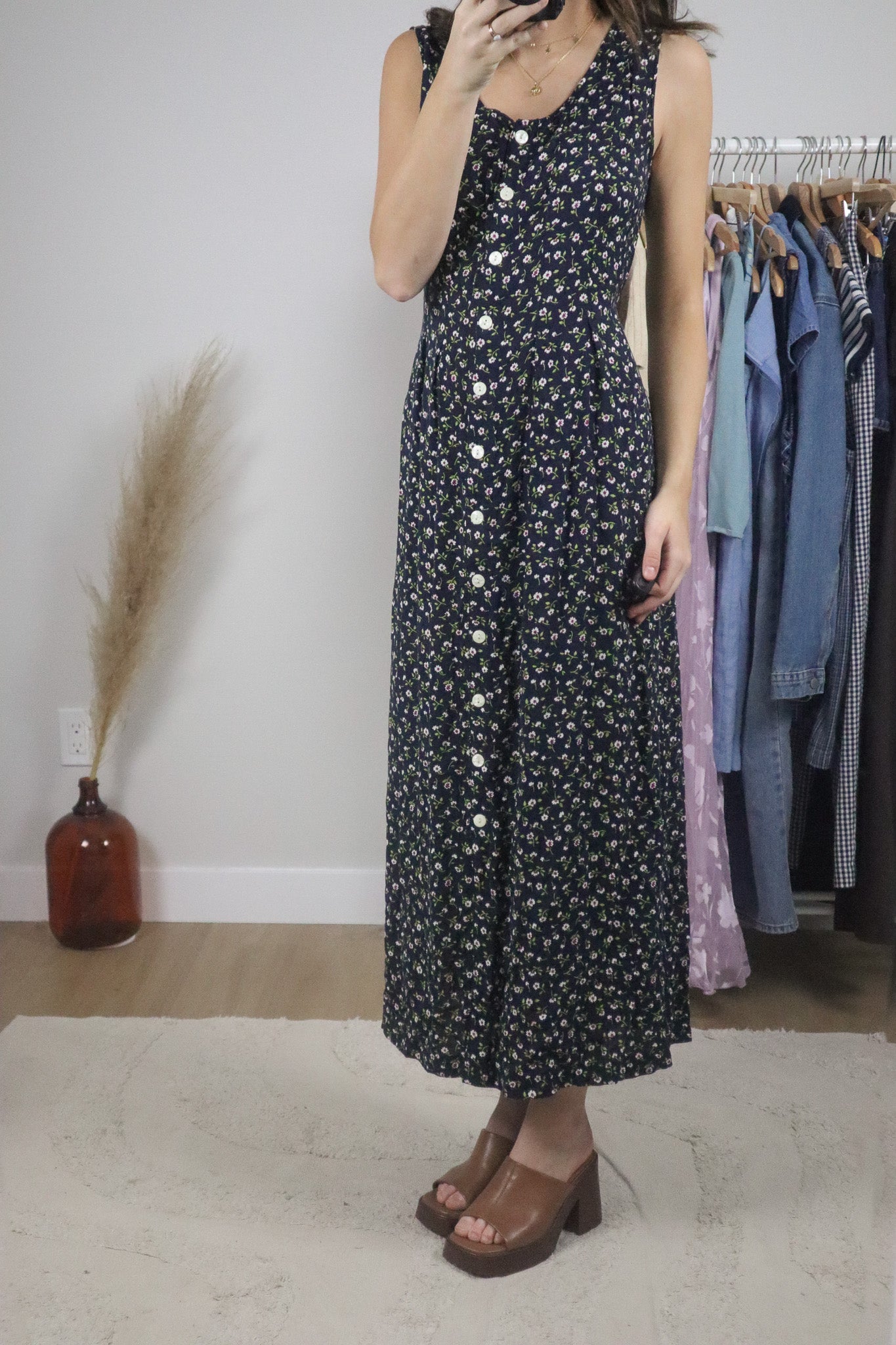 Vintage x Floral Maxi Dress (4/6)