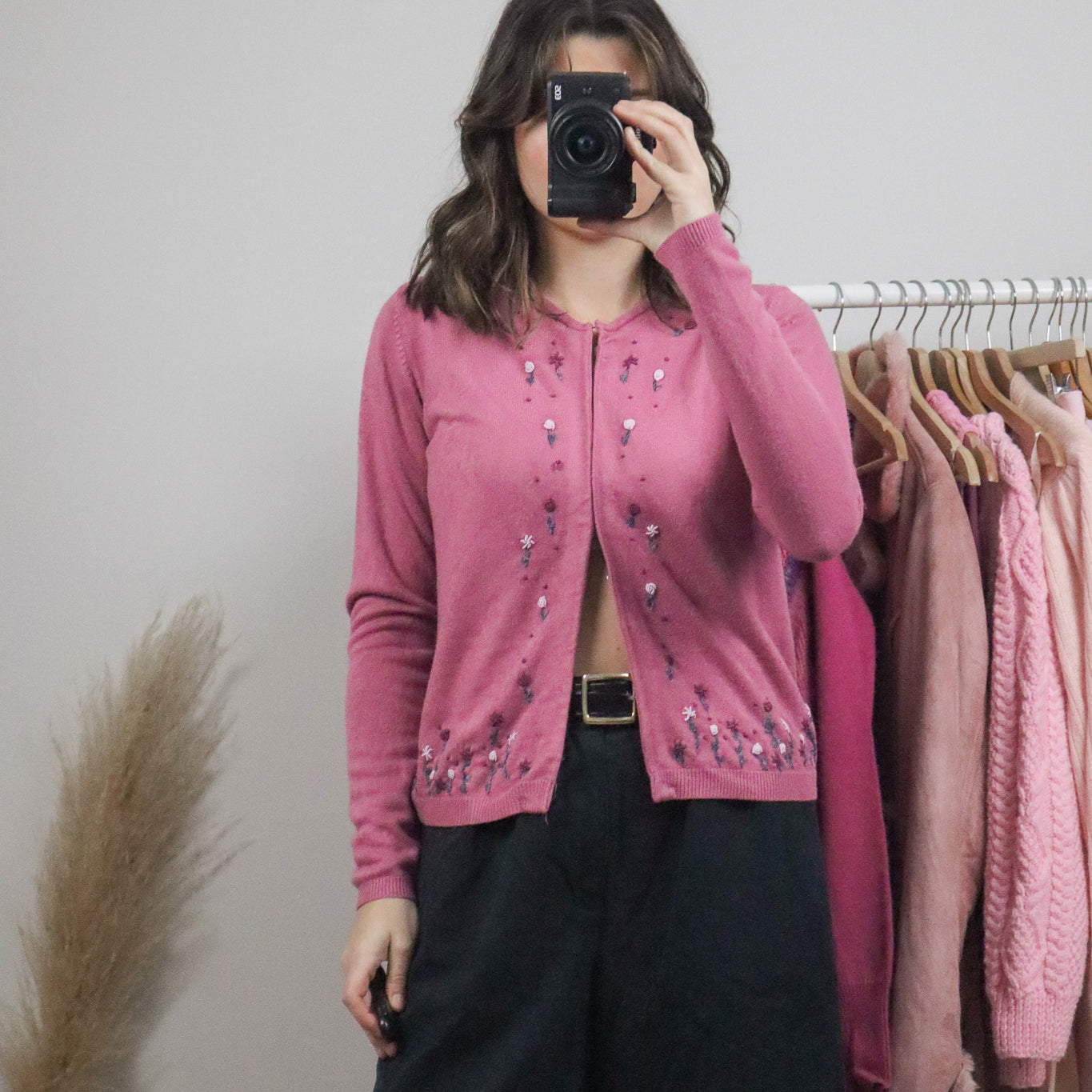 Vintage x Embroidered Clasp Cardigan (M)