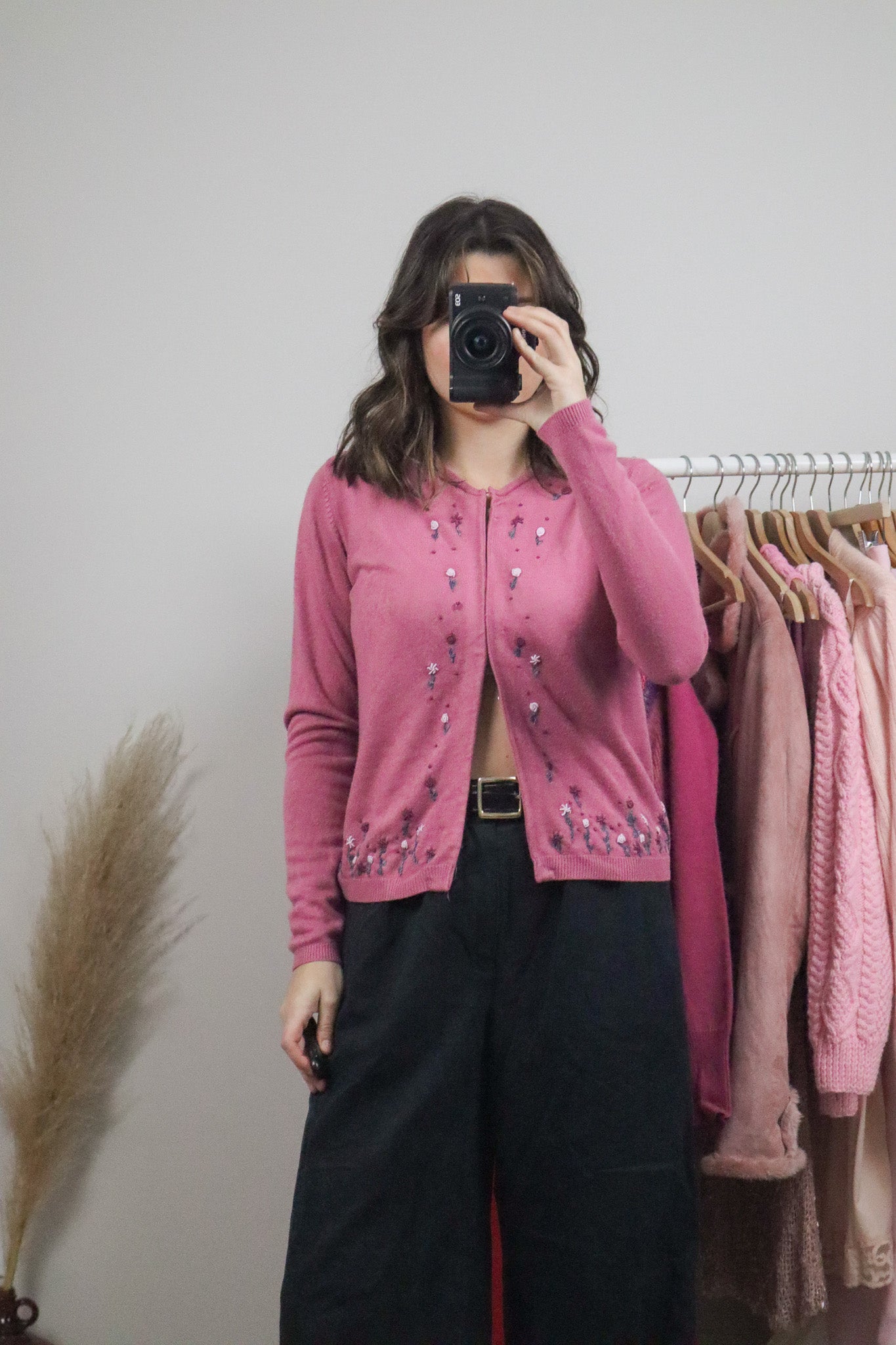 Vintage x Embroidered Clasp Cardigan (M)