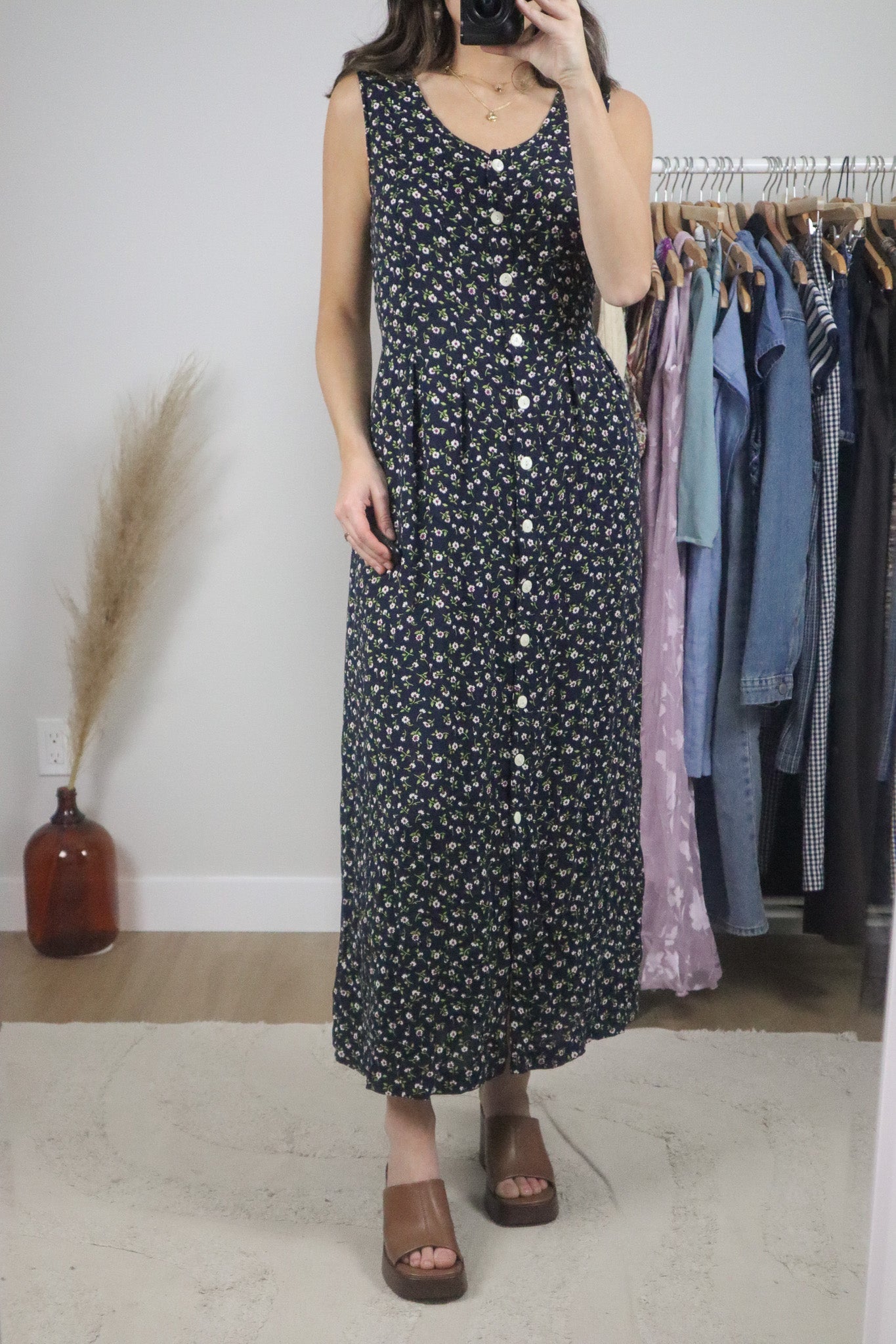 Vintage x Floral Maxi Dress (4/6)