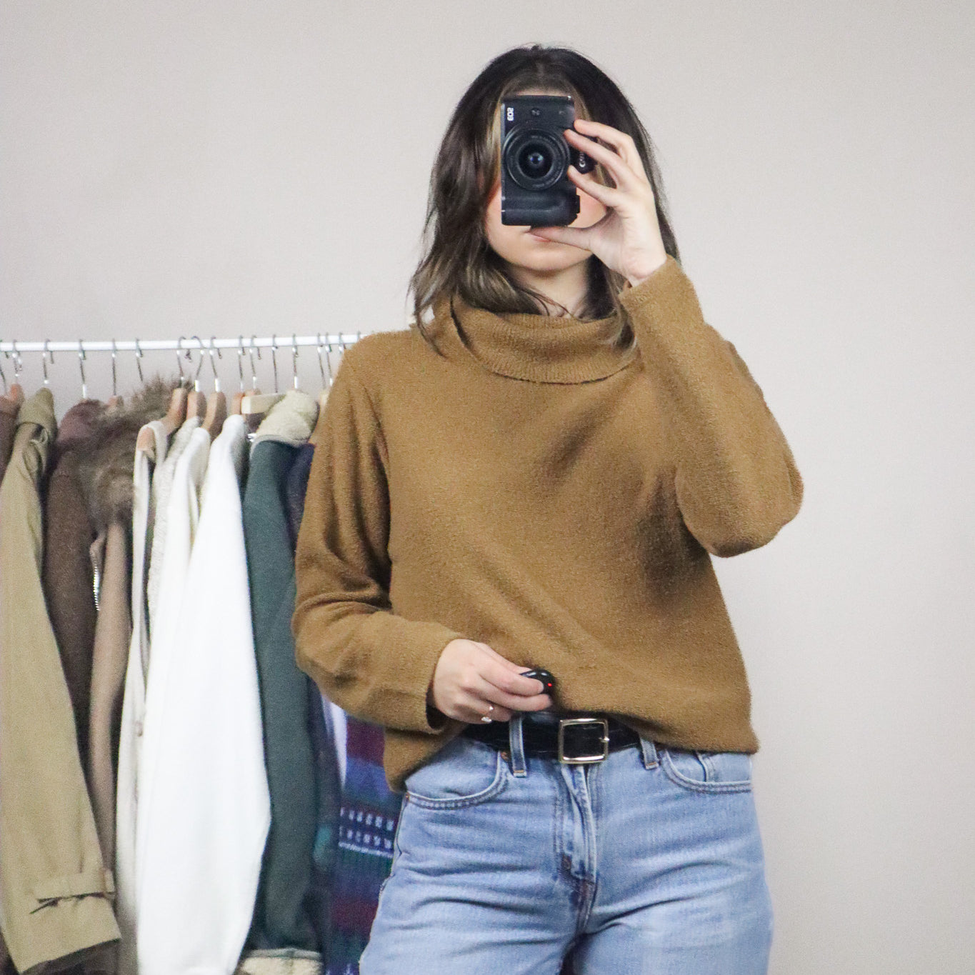 Vintage x Cowl-Neck Sweater (S/M)