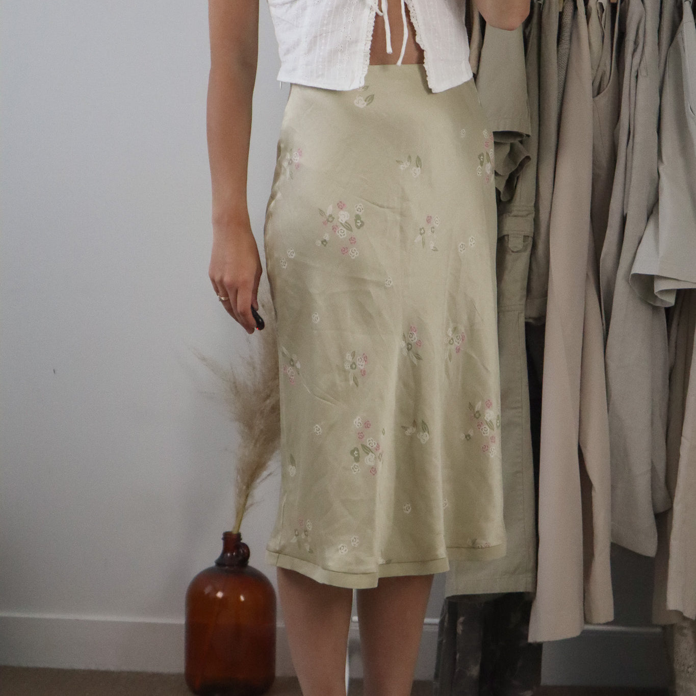 Modern x Silk Floral Skirt (4)