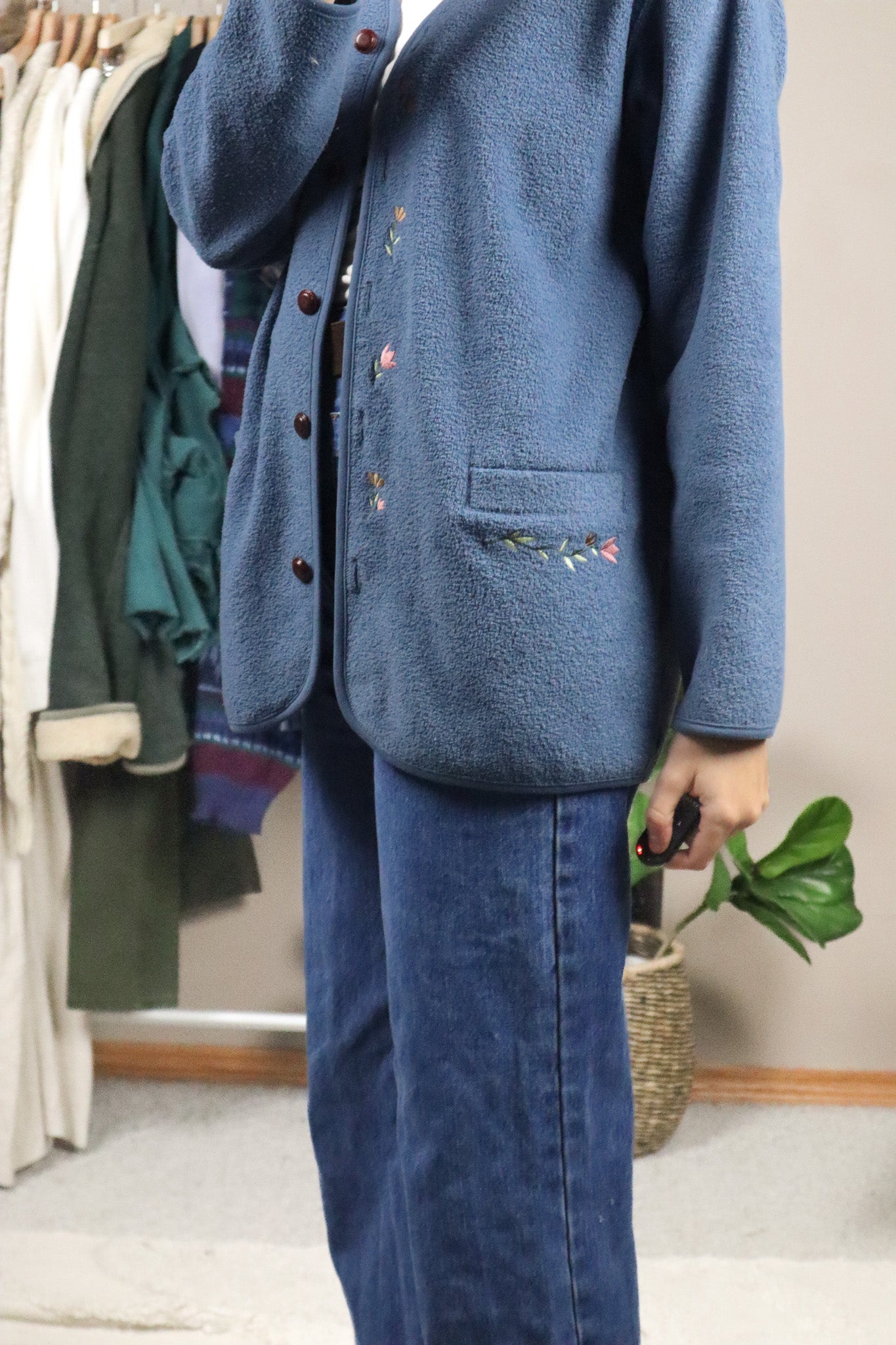 Vintage x Embroidered Fleece (S/M)