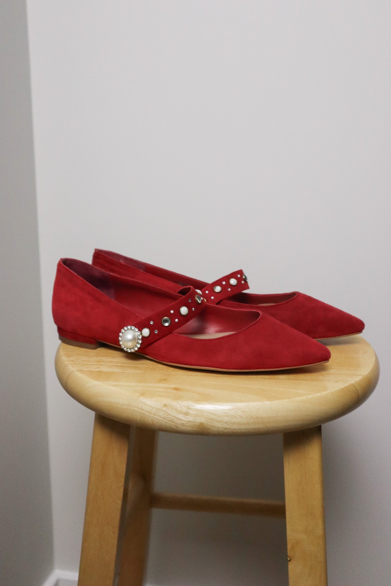 Modern x Suede Ballet Flats (7)