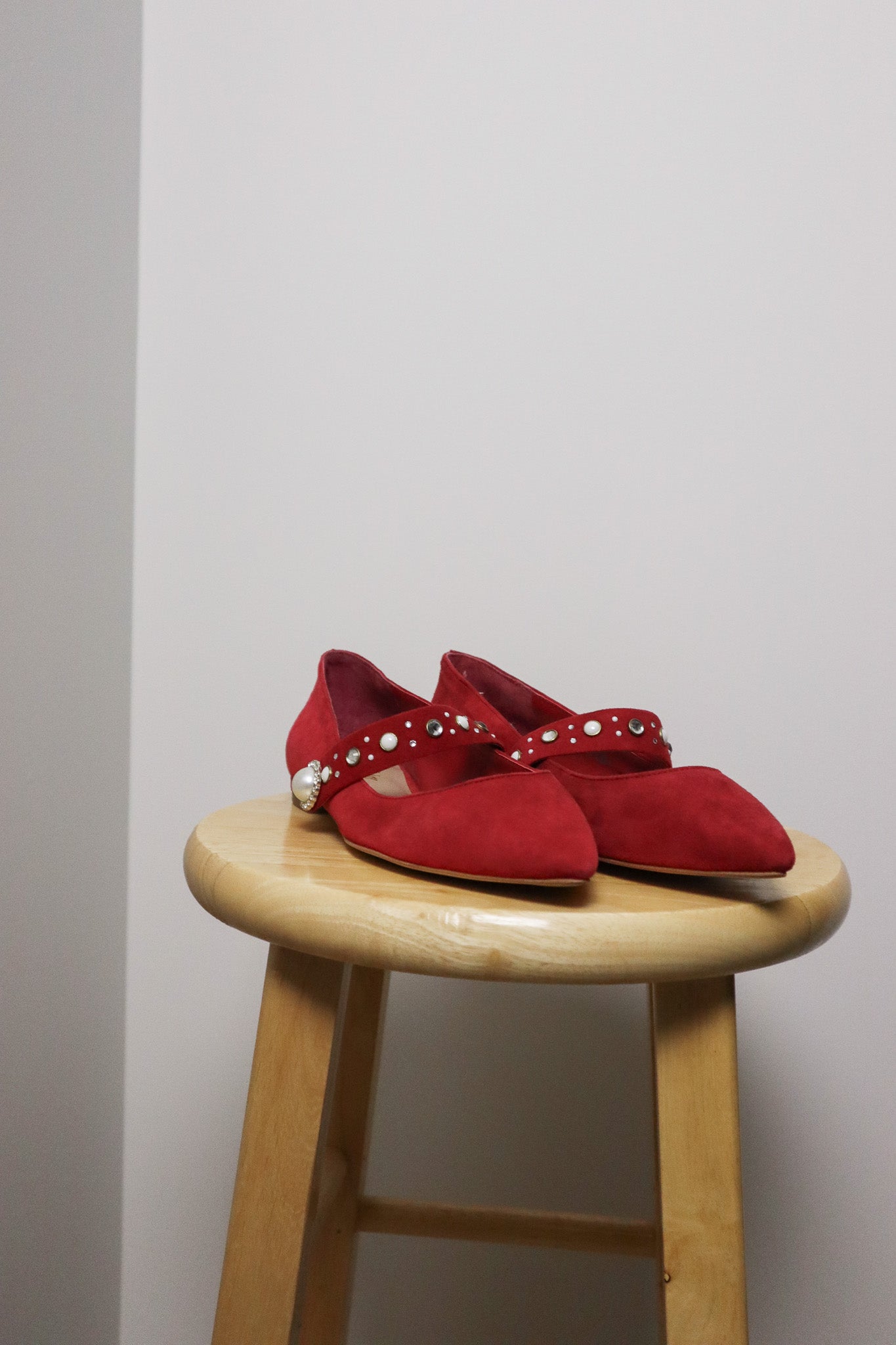 Modern x Suede Ballet Flats (7)