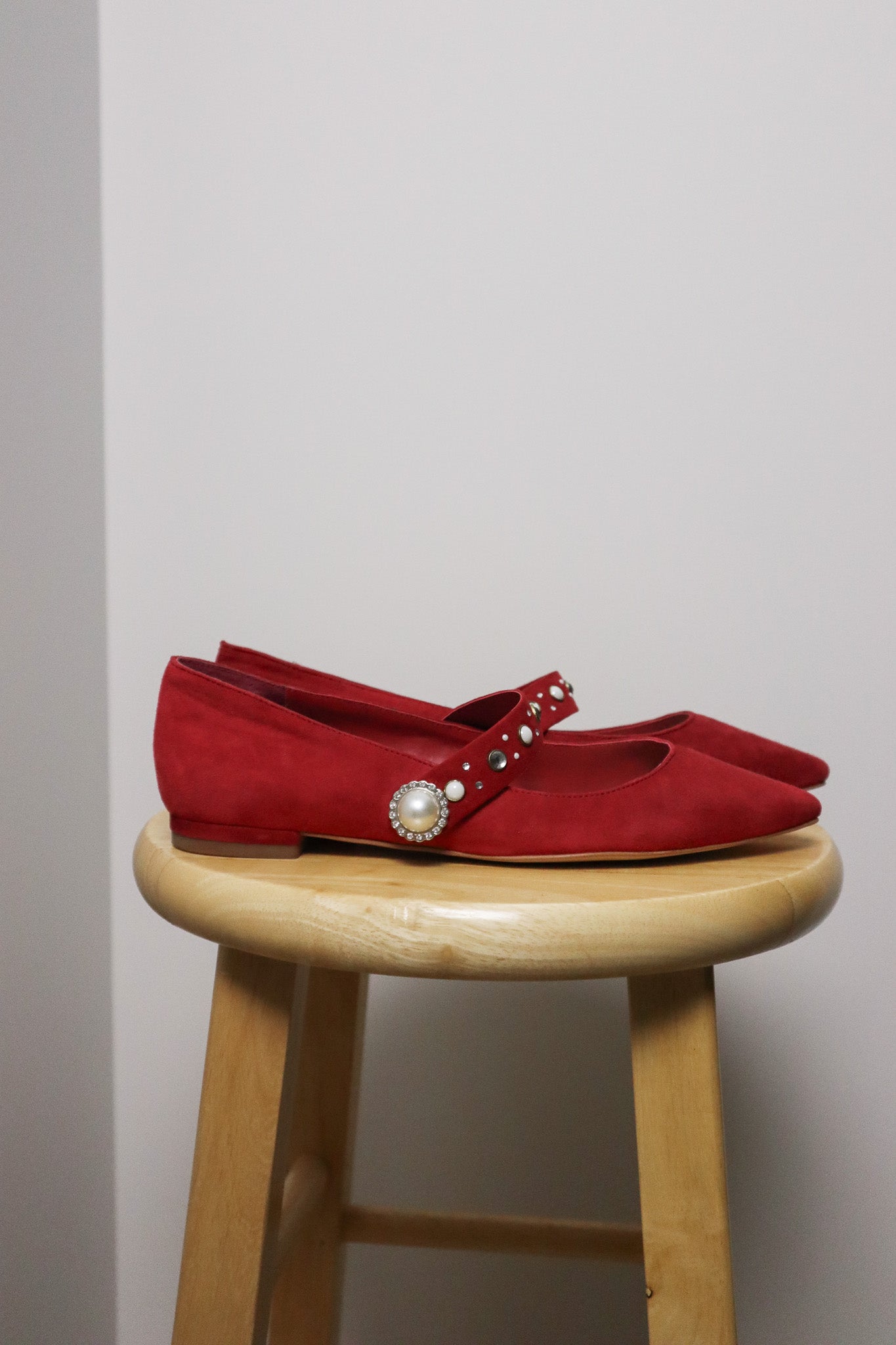 Modern x Suede Ballet Flats (7)