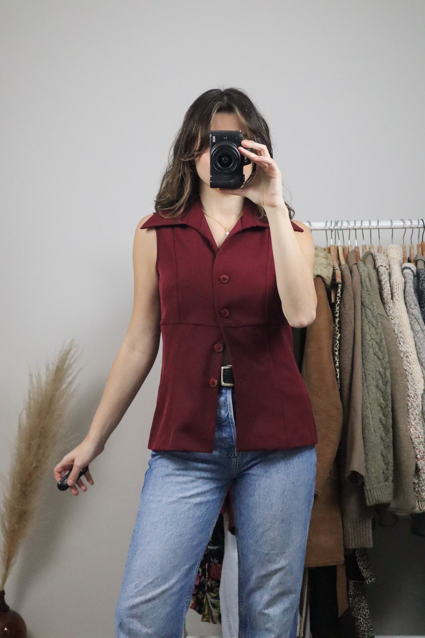 Made in Canada x Vintage x Collared Top/Vest (4/6)