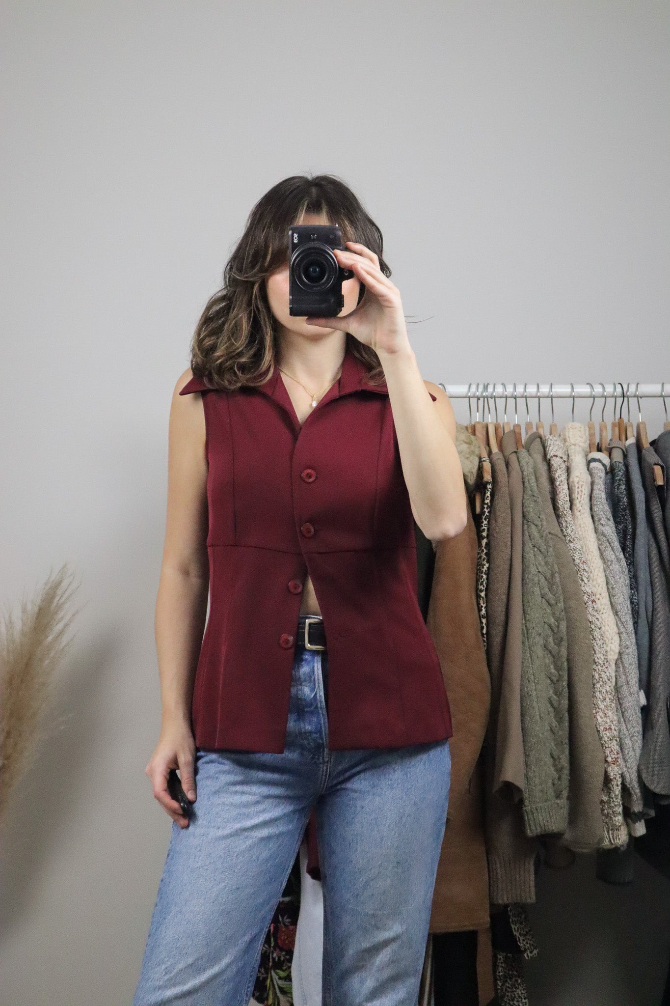 Made in Canada x Vintage x Collared Top/Vest (4/6)