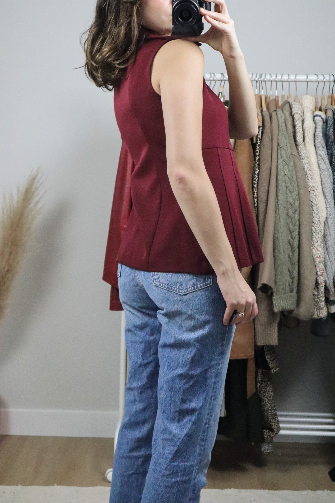 Made in Canada x Vintage x Collared Top/Vest (4/6)