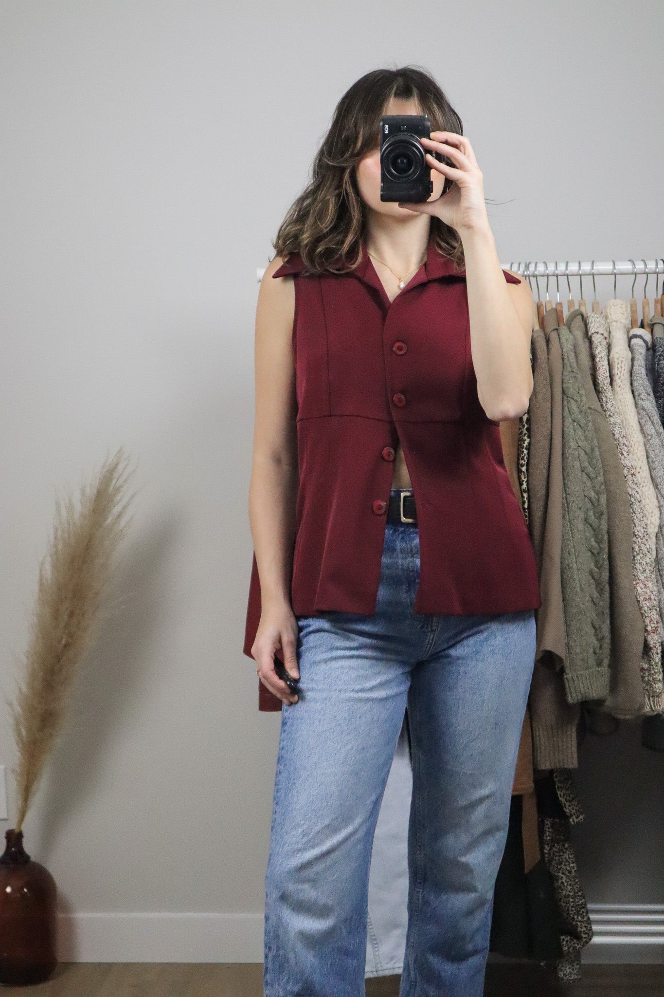 Made in Canada x Vintage x Collared Top/Vest (4/6)