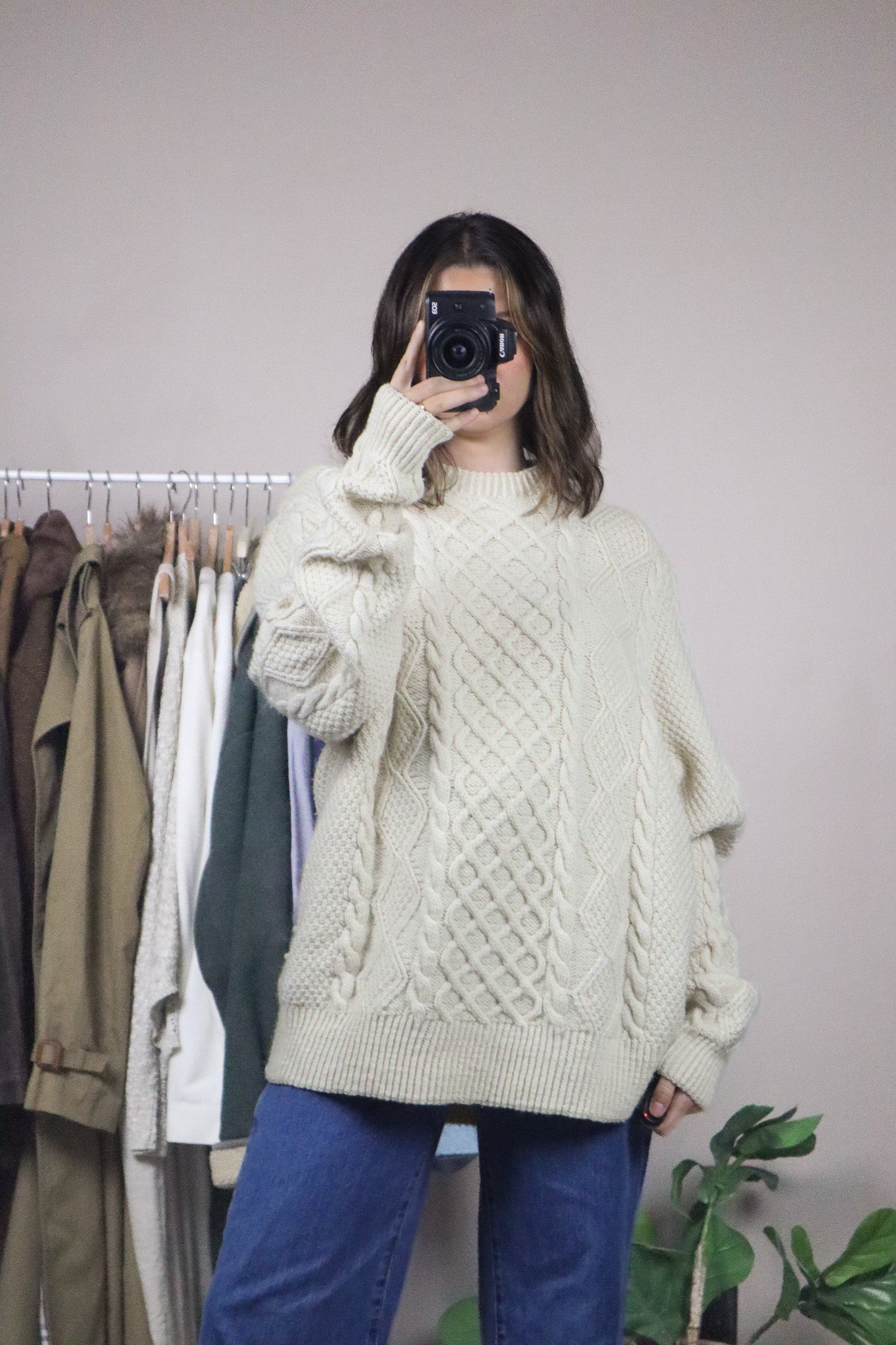 Handmade x Wool Cable-Knit Sweater (L/XL)