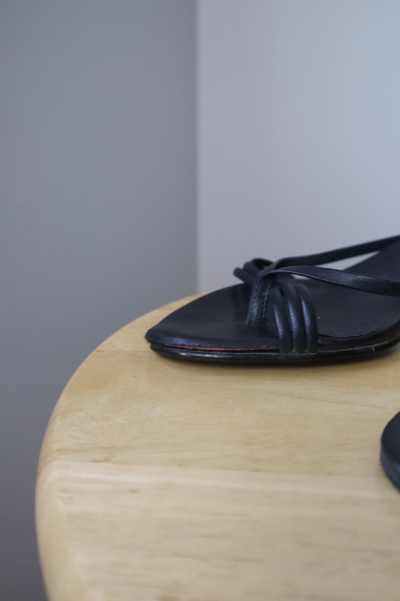 Vintage x Aldo x Leather Sandals (5/5.5)