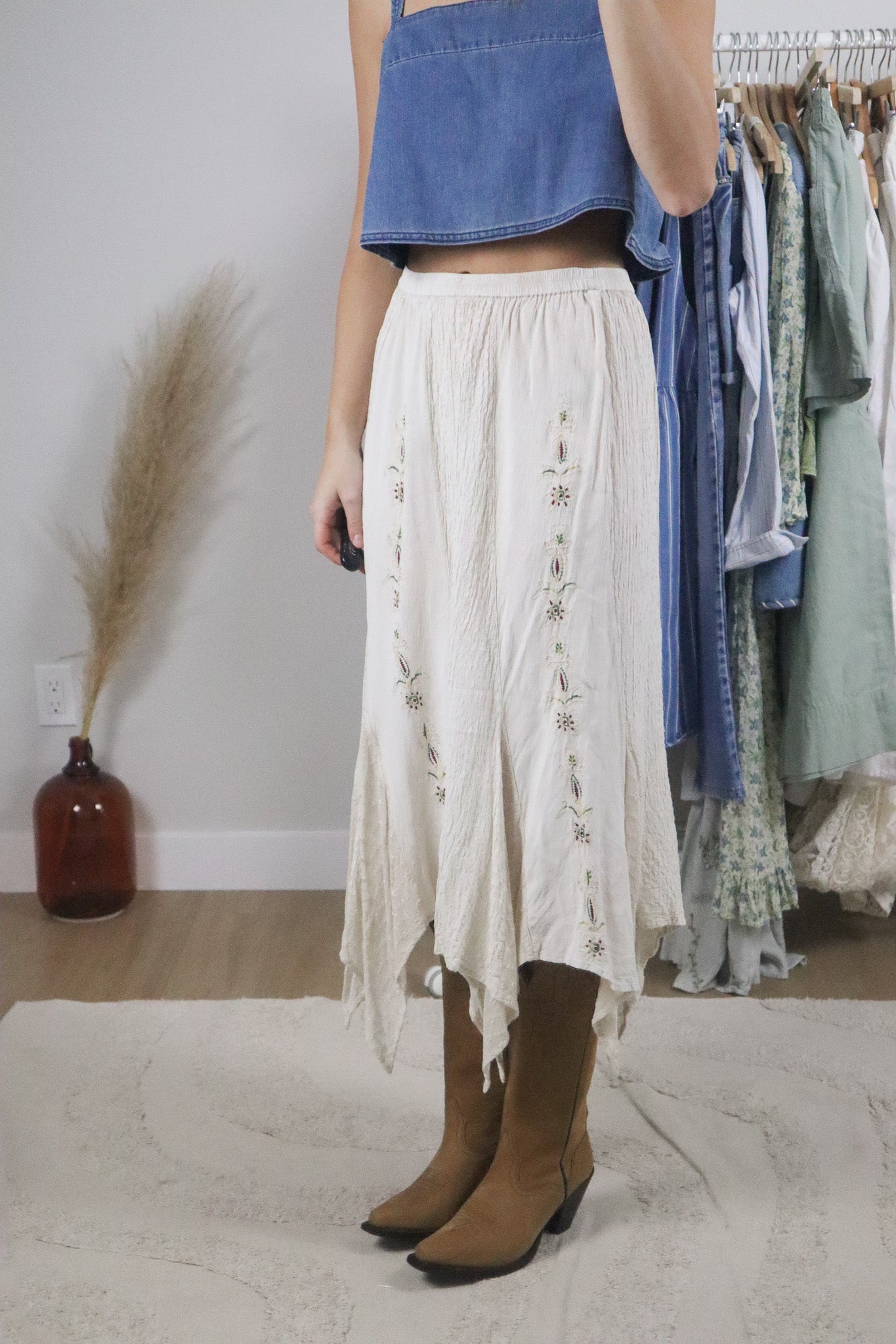 Vintage x Embroidered Handkerchief Hem Maxi Skirt (6/8)