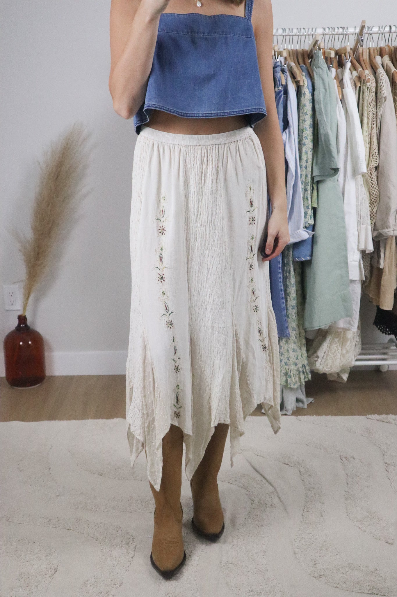 Vintage x Embroidered Handkerchief Hem Maxi Skirt (6/8)