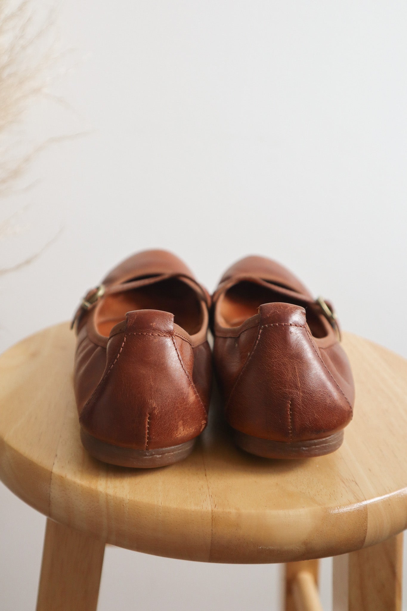 Leather x Ballet Flats (7/7.5)