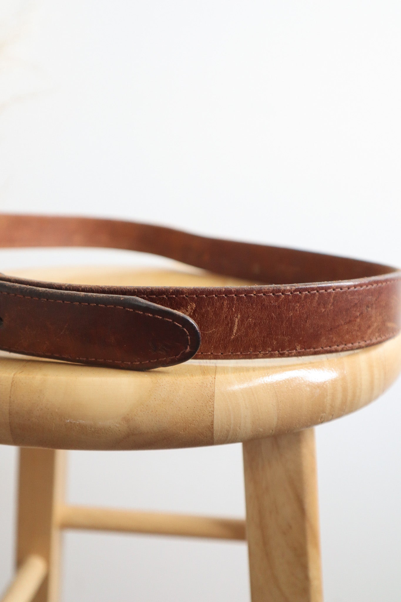 Vintage x Leather Belt (M)