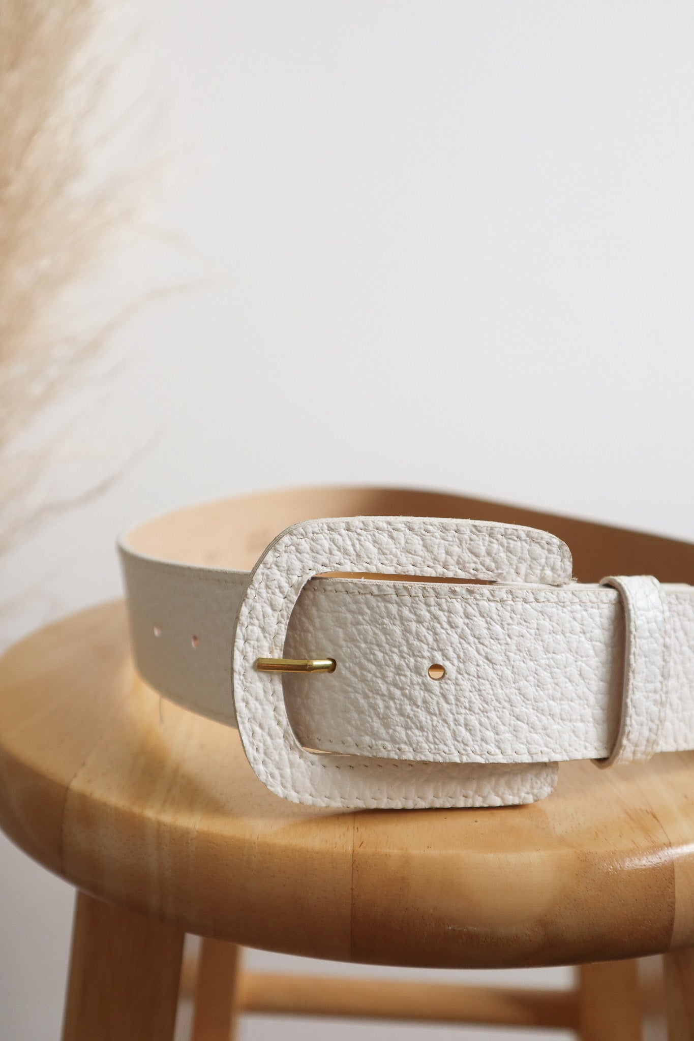Made in Canada x Vintage x Leather Belt (XS/S)