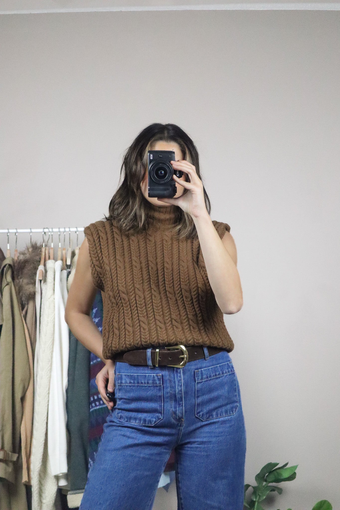 Modern x Cable-Knit Sweater Vest (M)